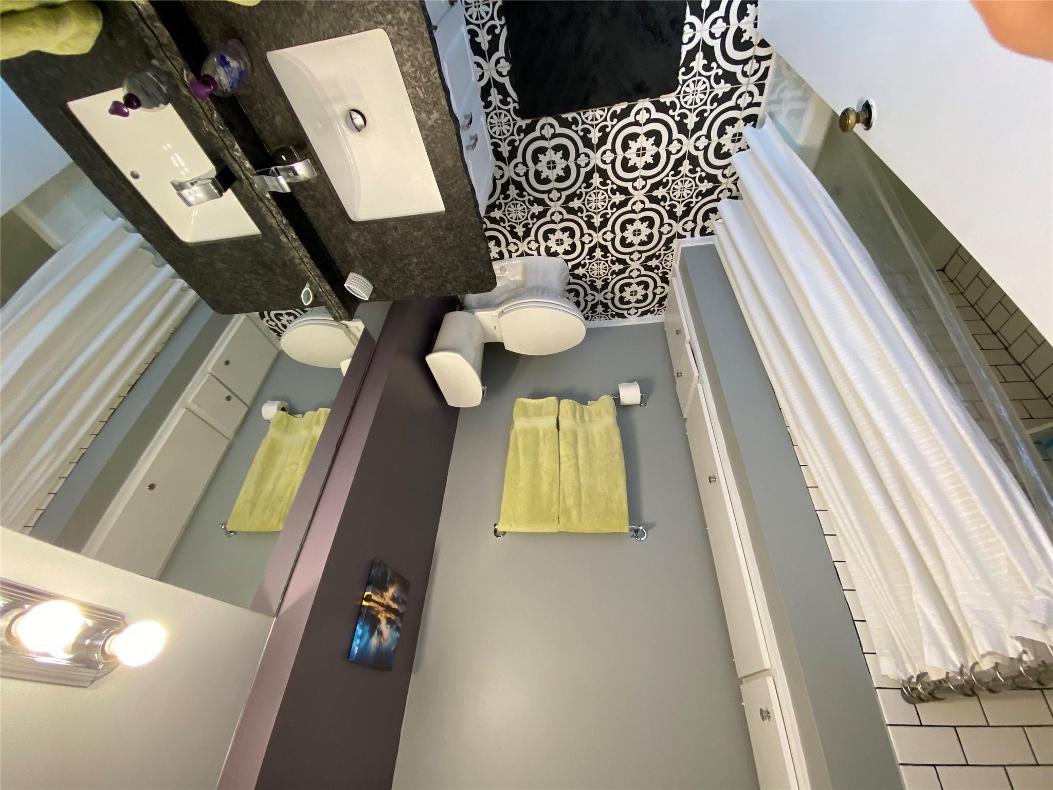 1601 Judy Lynn Dr # 111, Spicewood, TX 78669