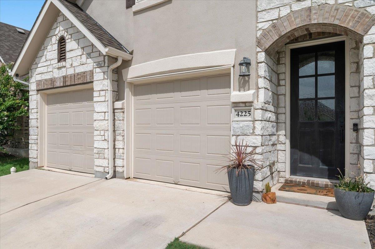 4225 Promontory Point Trl, Georgetown, TX 78626