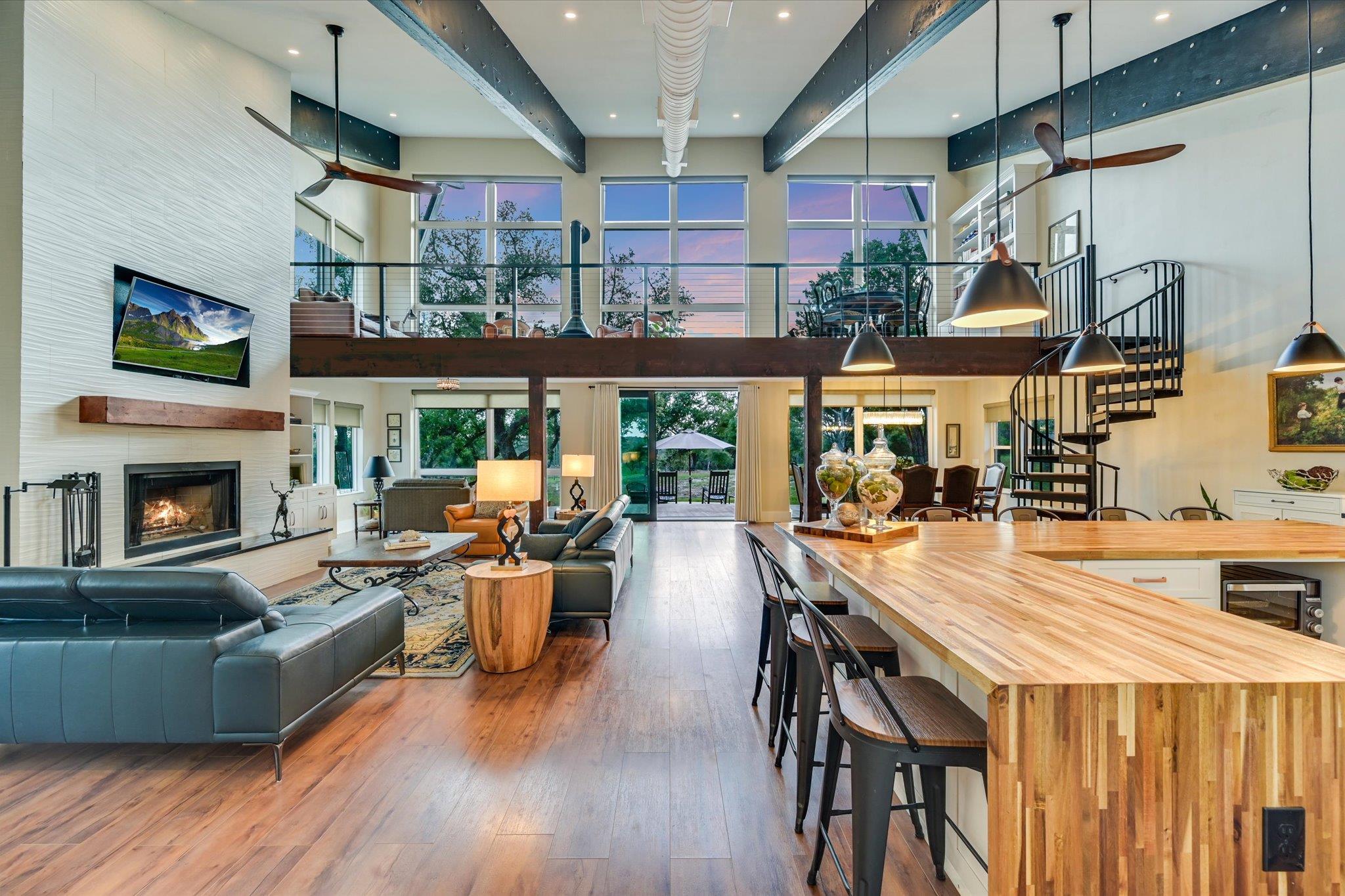 2220 Pump Station Rd, Wimberley, TX 78676