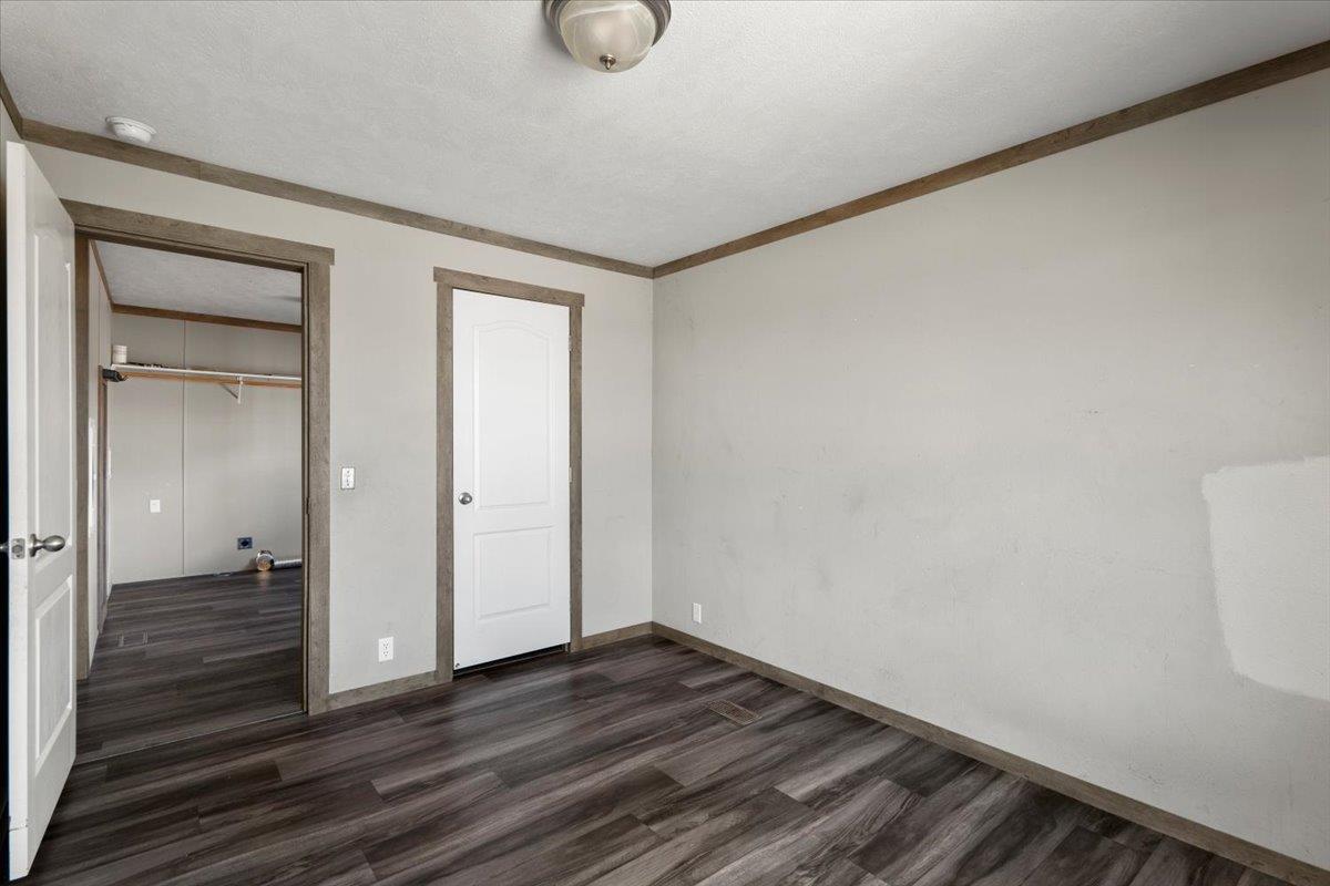 104 Pineapple Sage Cv, Dale, TX 78616