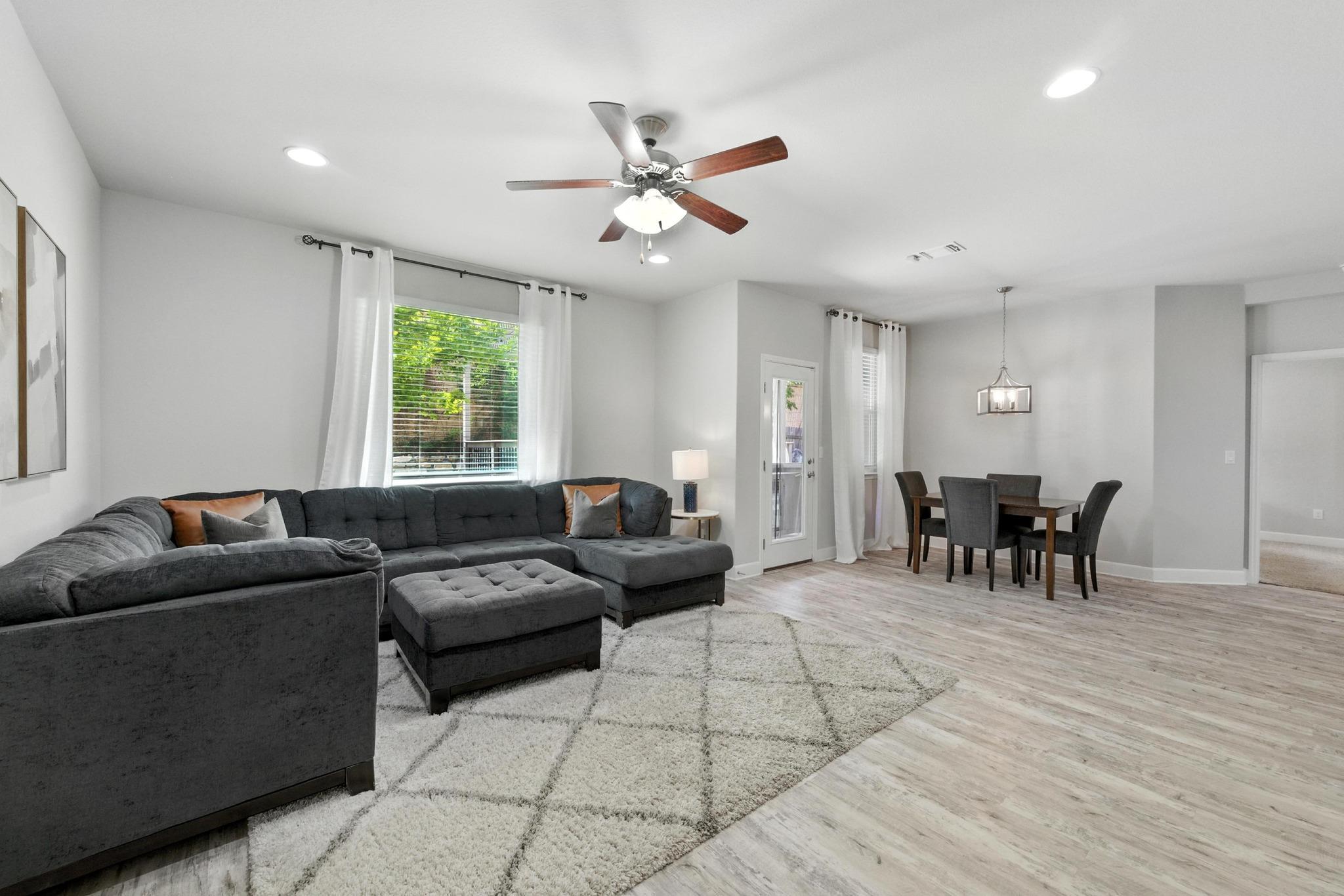 9108 Alex Ln, Austin, TX 78748