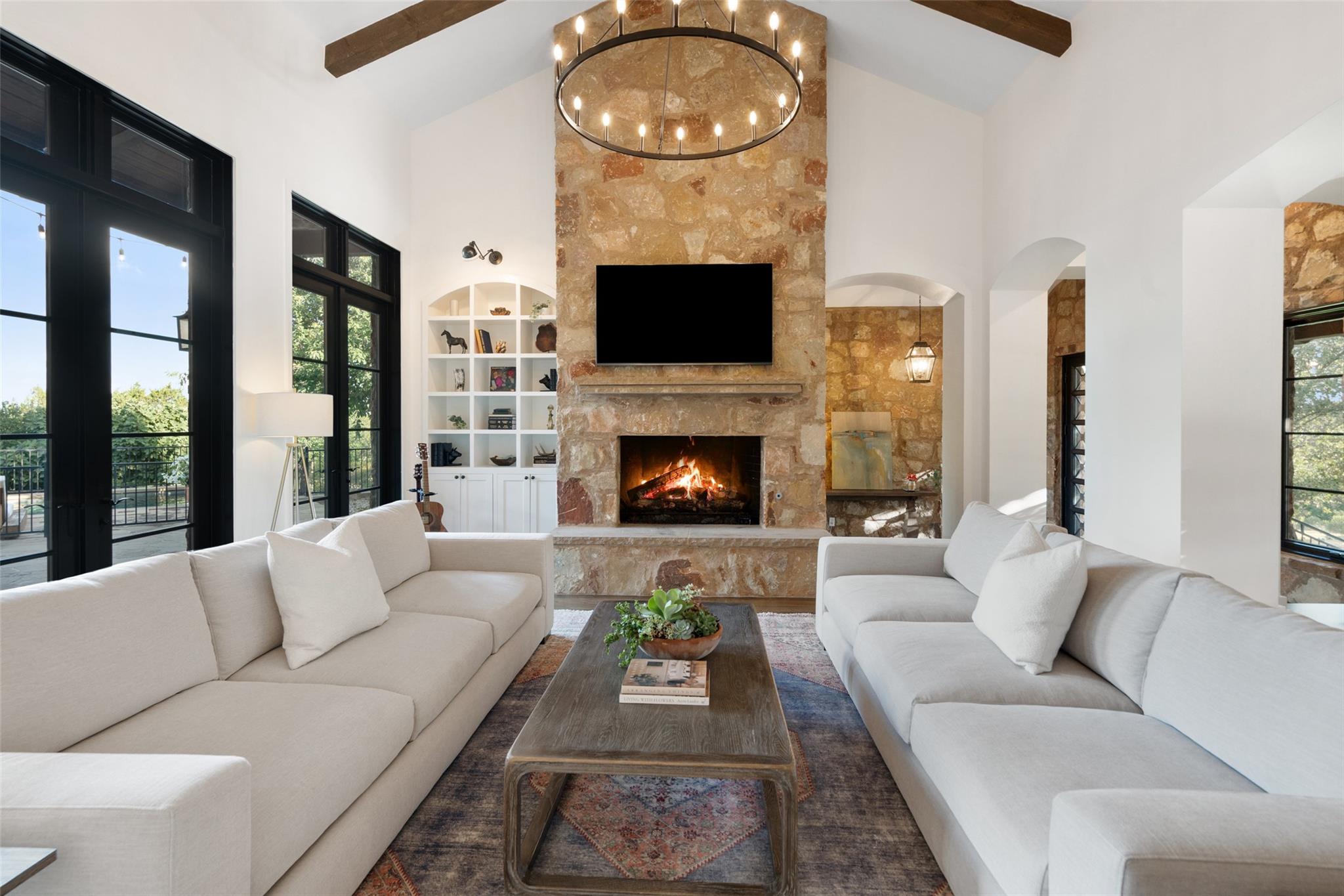 205 Hi Ridge Rd, Horseshoe Bay, TX 78657