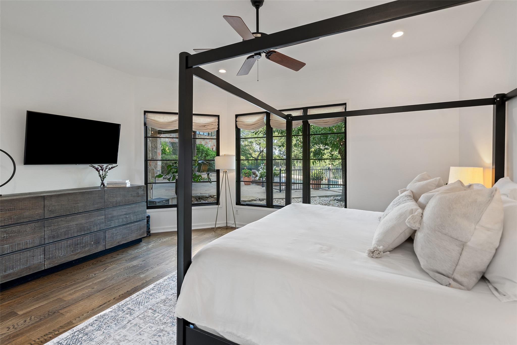 205 Hi Ridge Rd, Horseshoe Bay, TX 78657