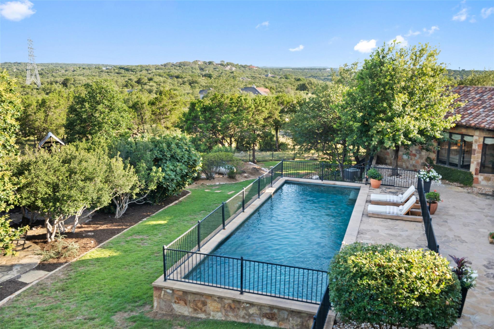 205 Hi Ridge Rd, Horseshoe Bay, TX 78657