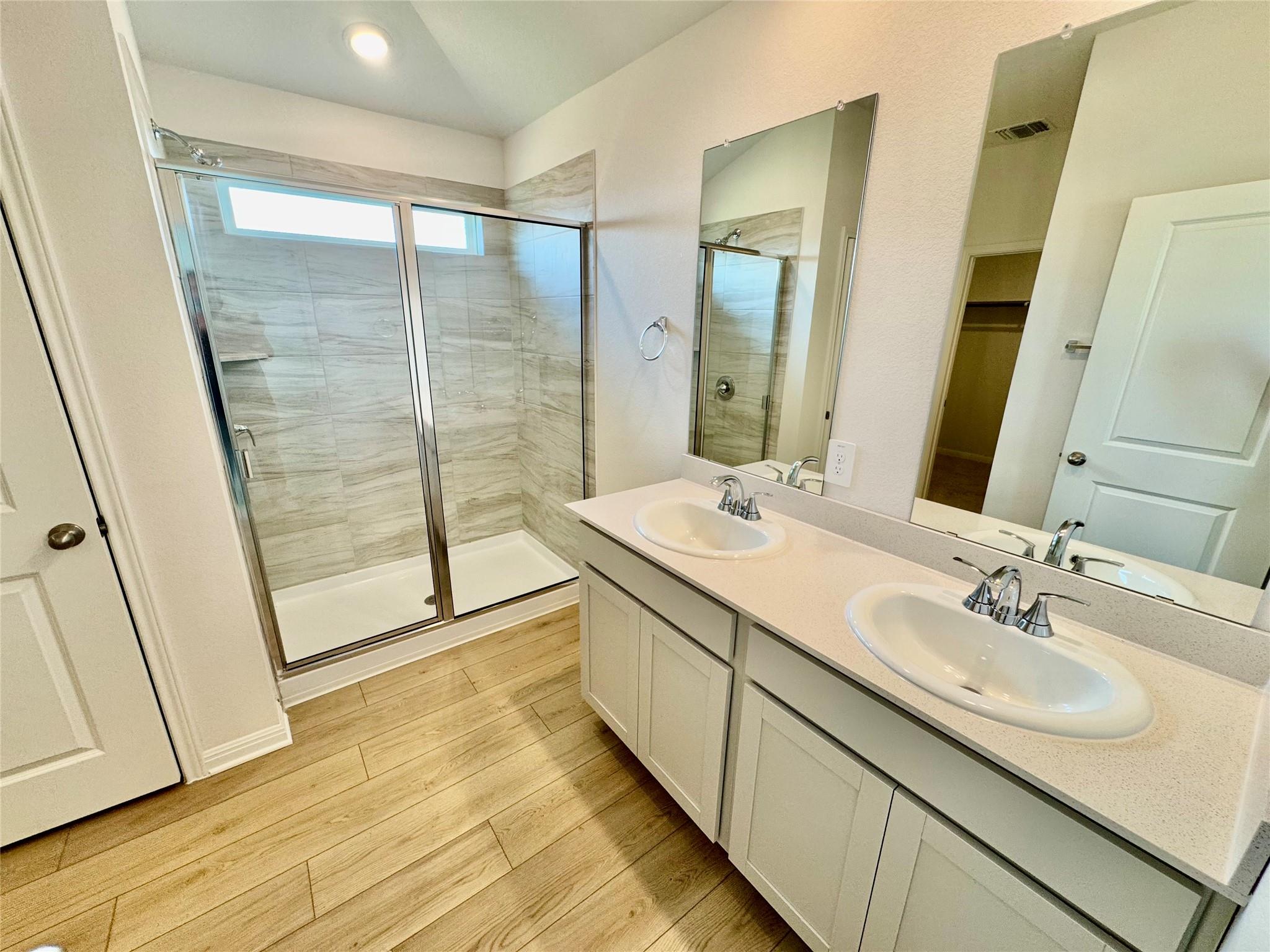 129 Boondoggle Rdg, Cedar Creek, TX 78612