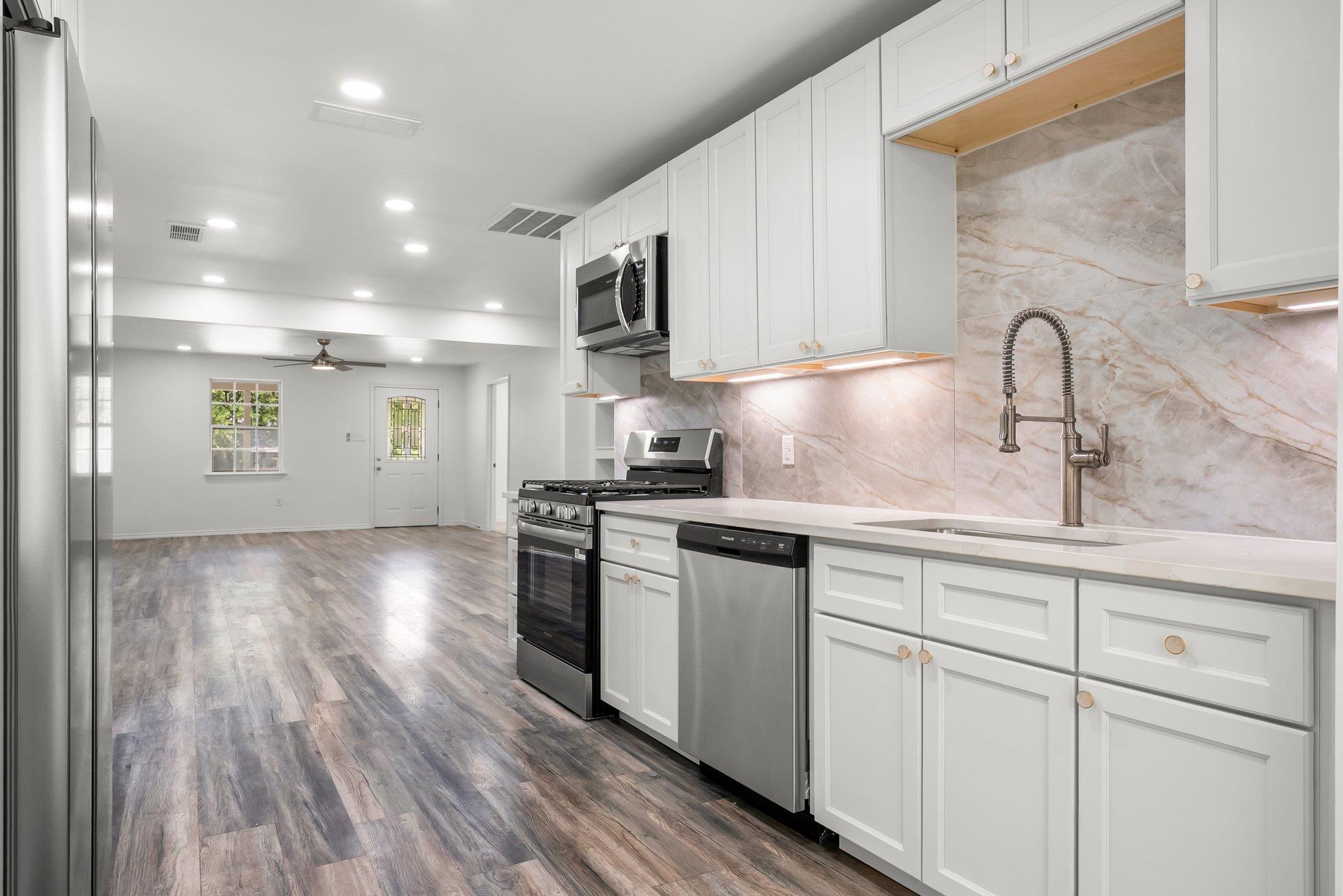 7309 Blessing Ave, Austin, TX 78752