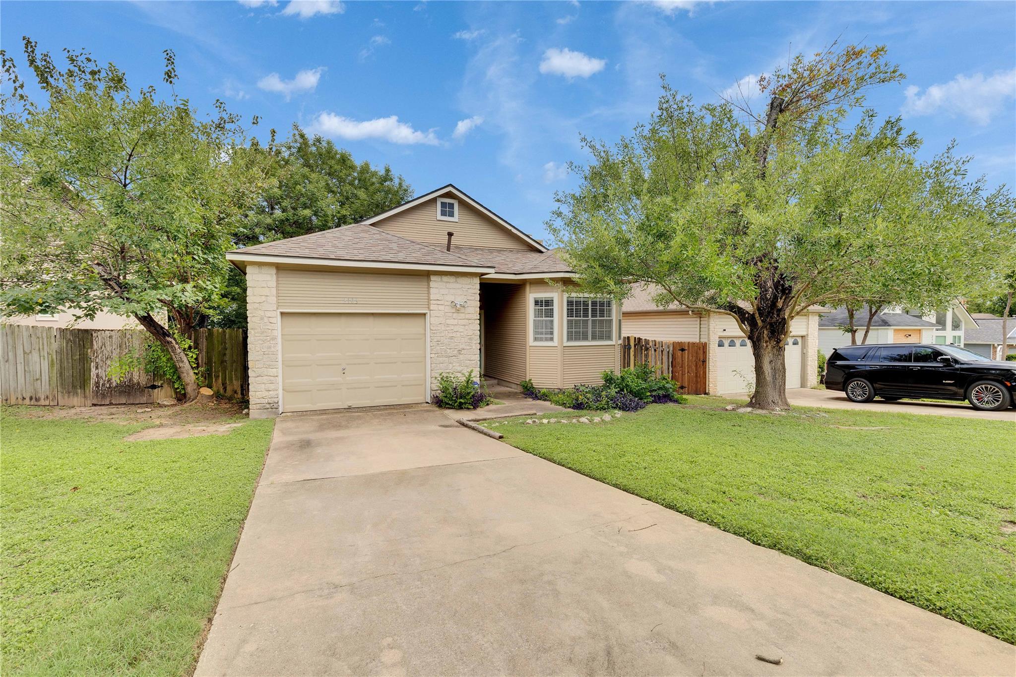 2103 Castle View Dr, Austin, TX 78728