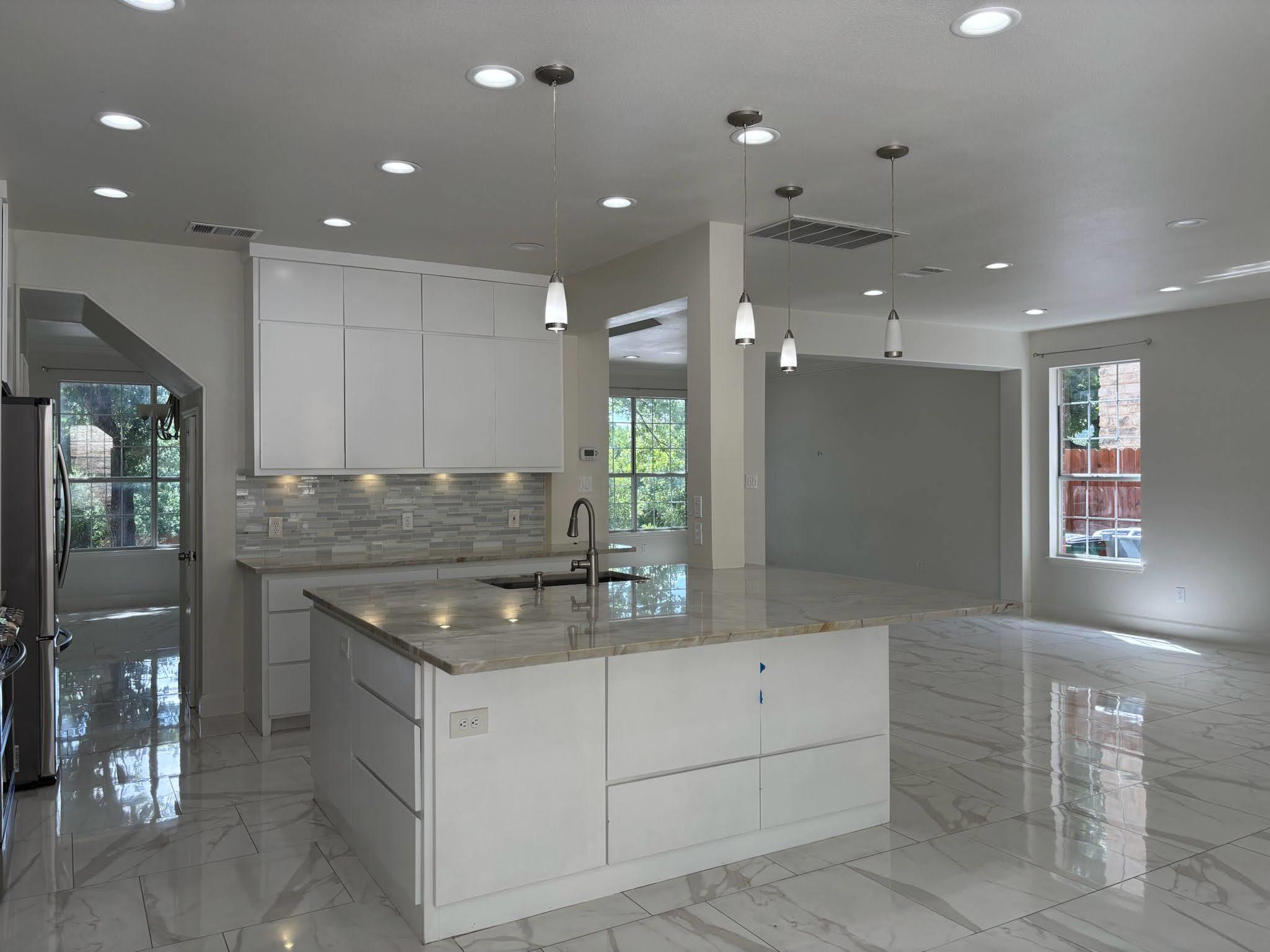 7730 Lakewood Dr, Austin, TX 78750