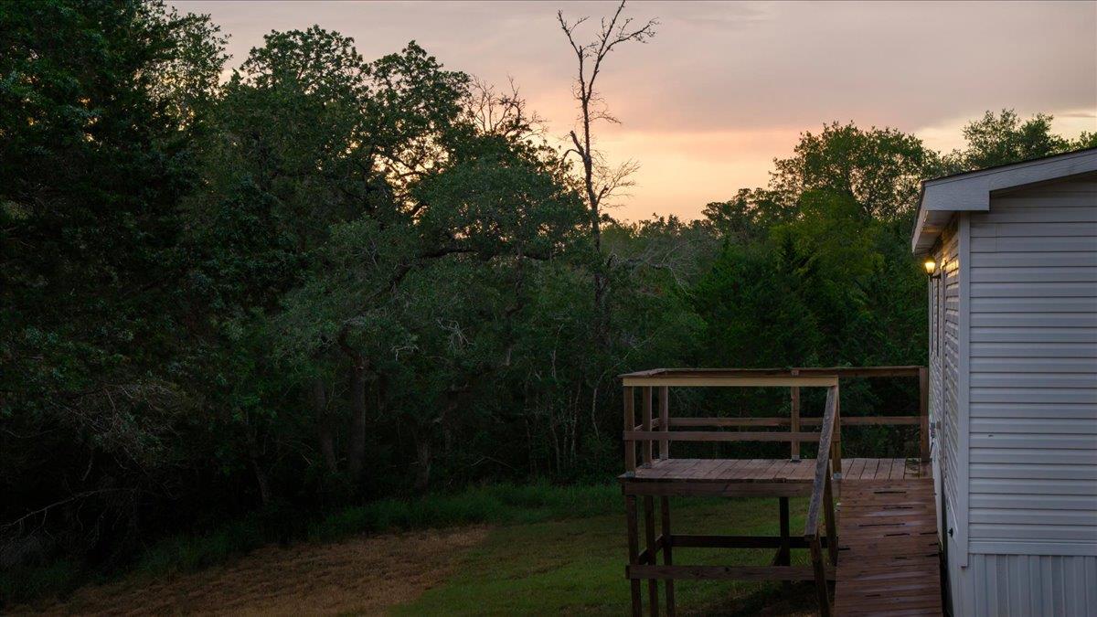 224 Demerson Ln, La Grange, TX 78945