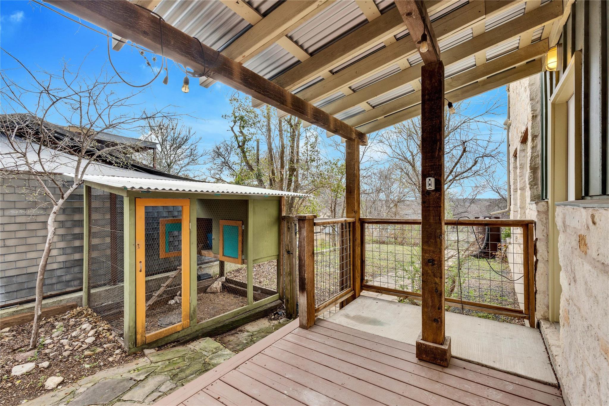 3009 S 4th St # A, Austin, TX 78704