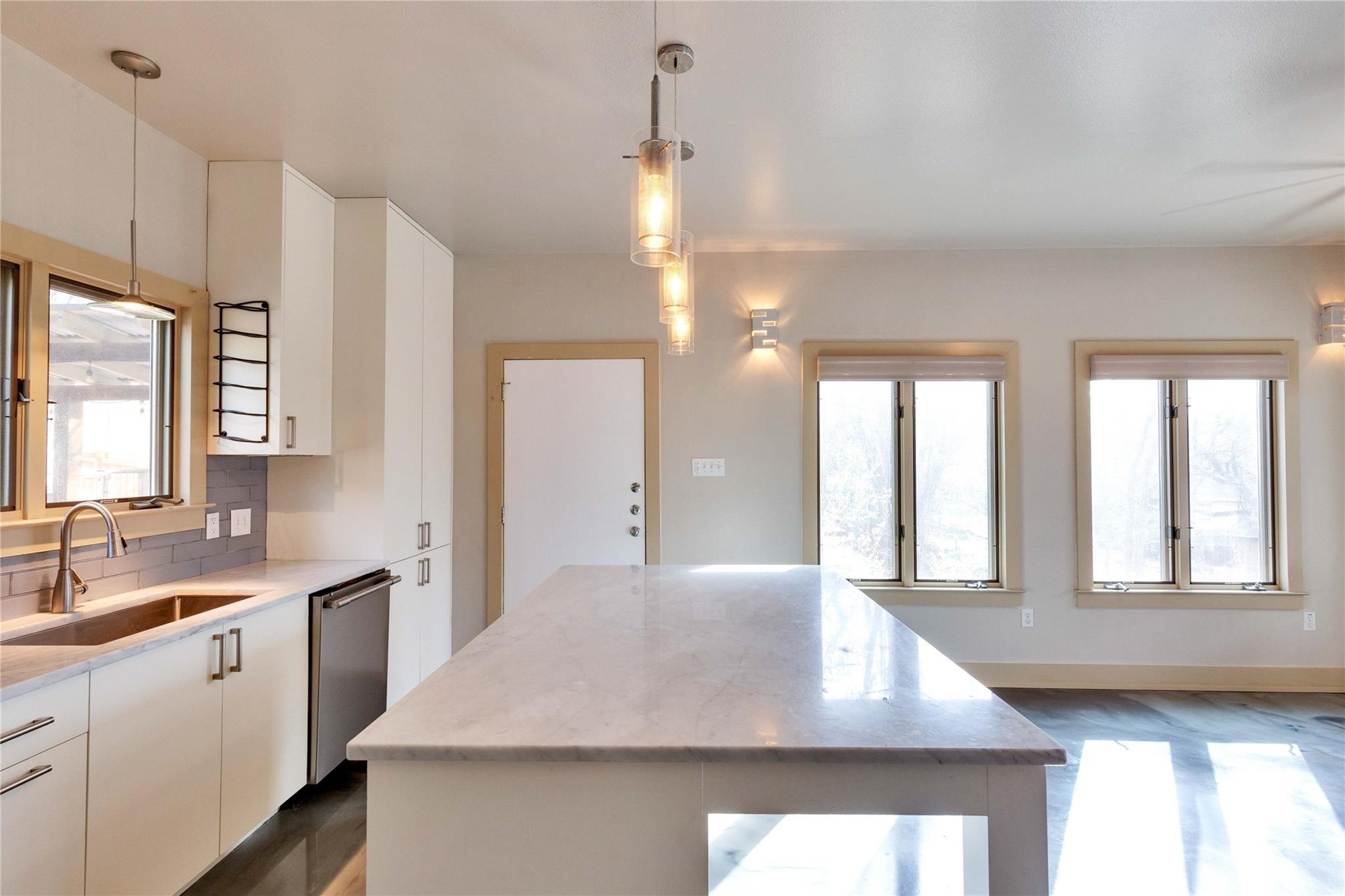 3009 S 4th St # A, Austin, TX 78704