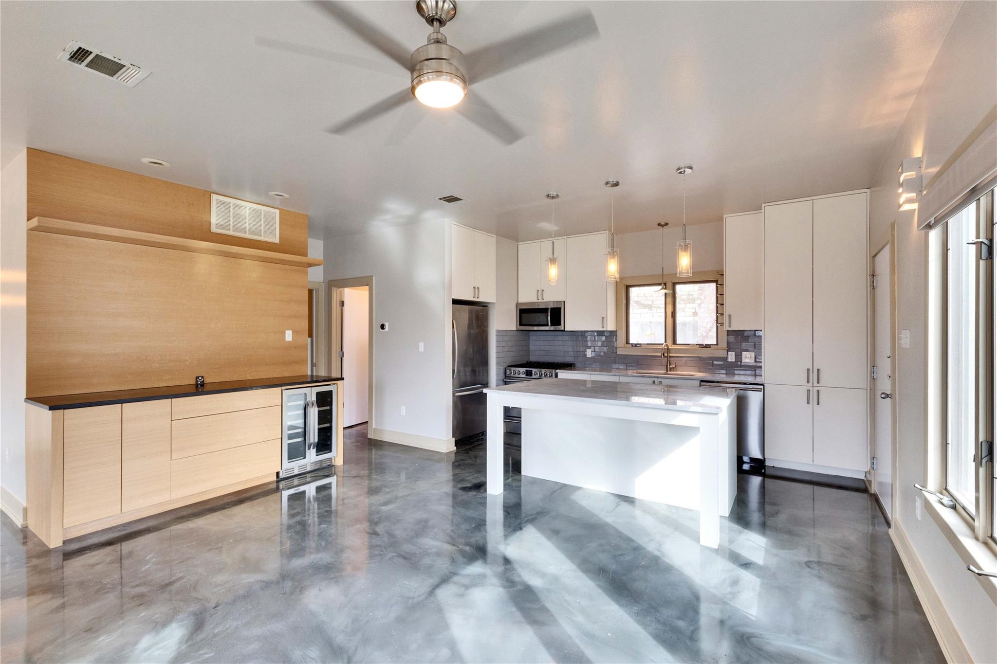 3009 S 4th St # A, Austin, TX 78704