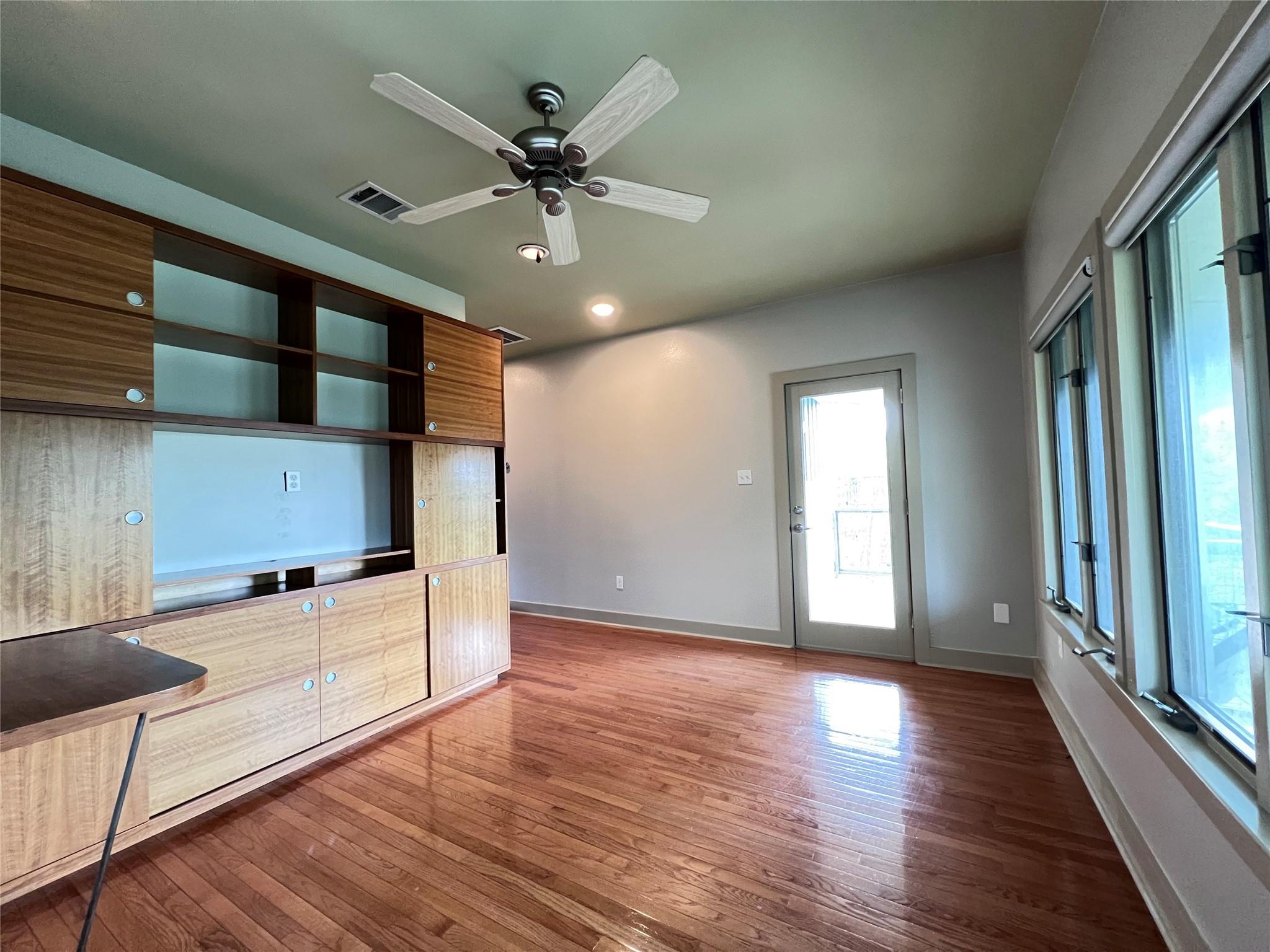 3009 S 4th St # A, Austin, TX 78704
