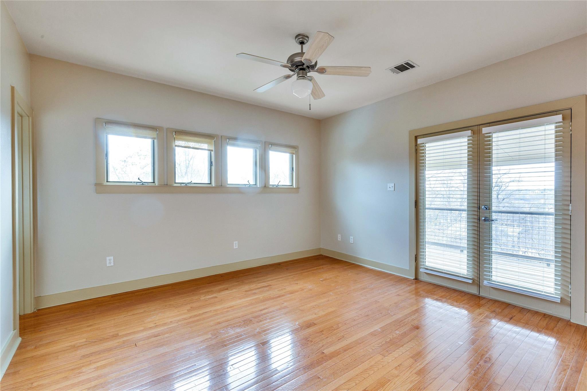 3009 S 4th St # A, Austin, TX 78704