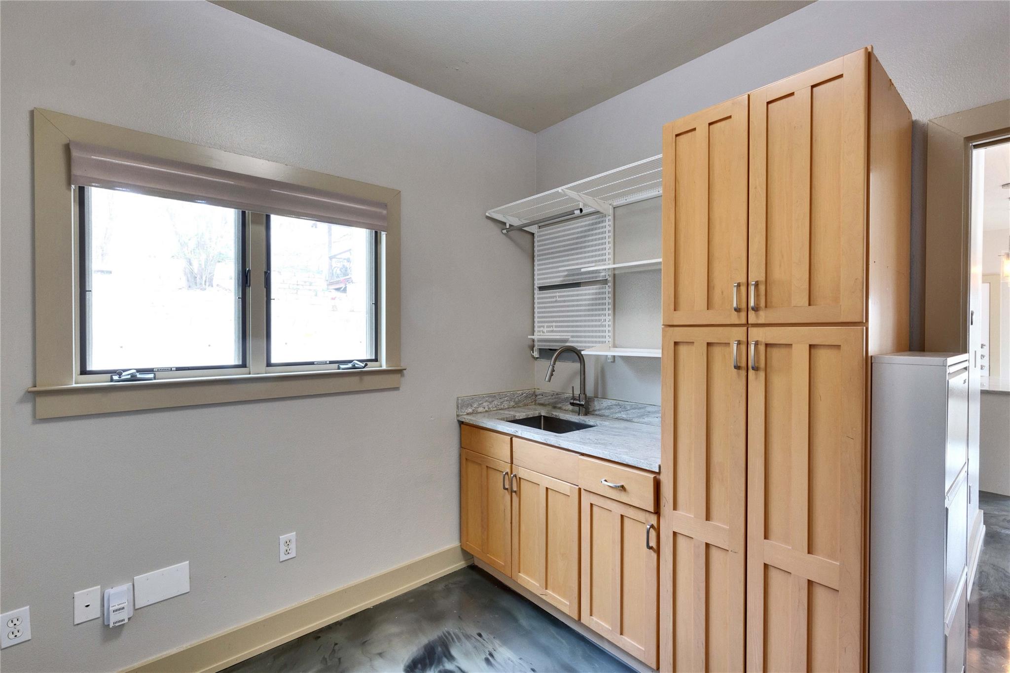3009 S 4th St # A, Austin, TX 78704