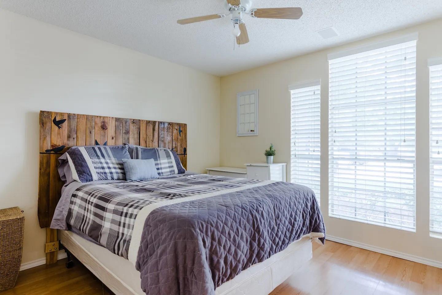 3137 Lake Cv, Round Rock, TX 78665