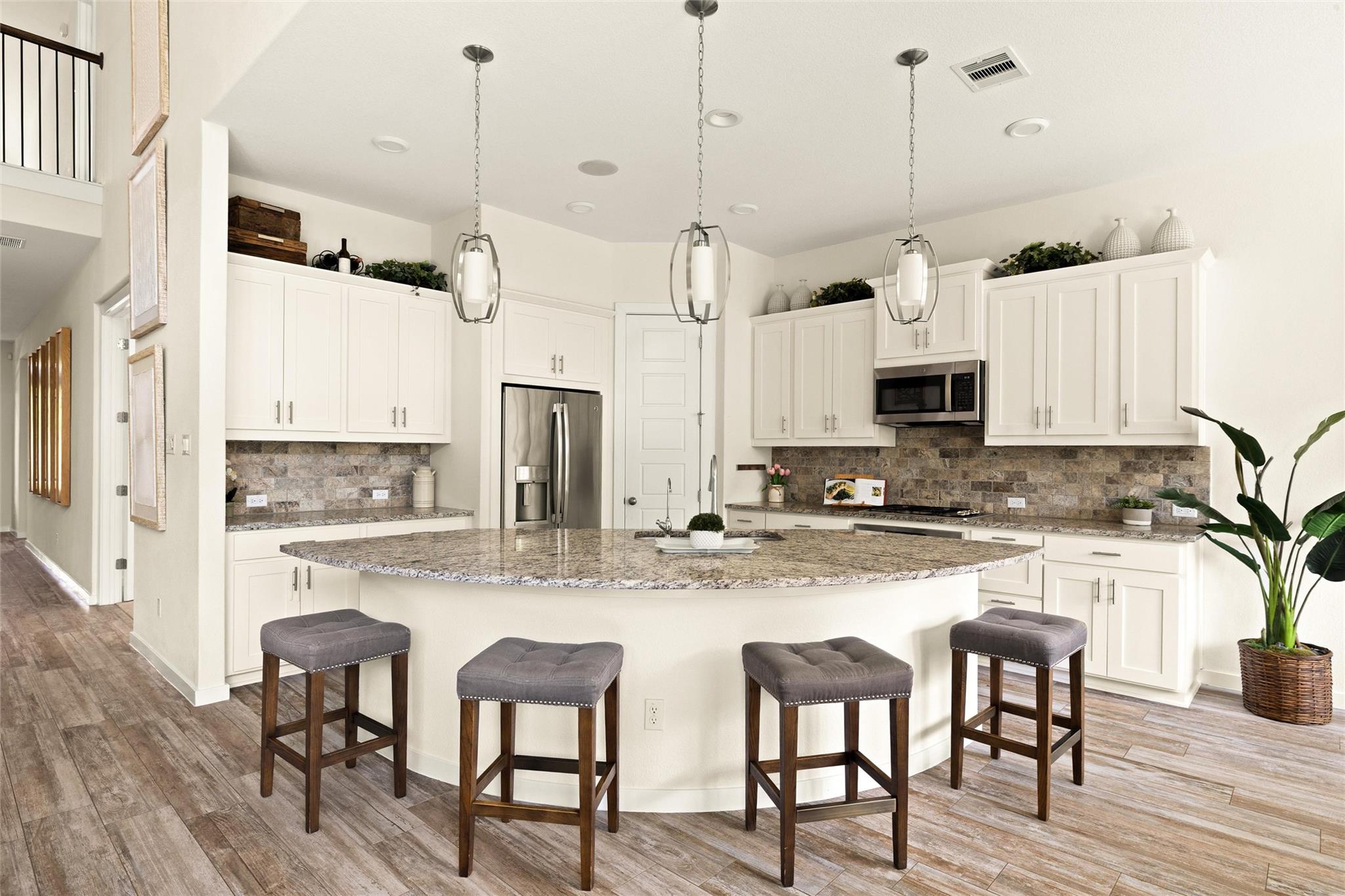 524 Mendocino Ln, Austin, TX 78737