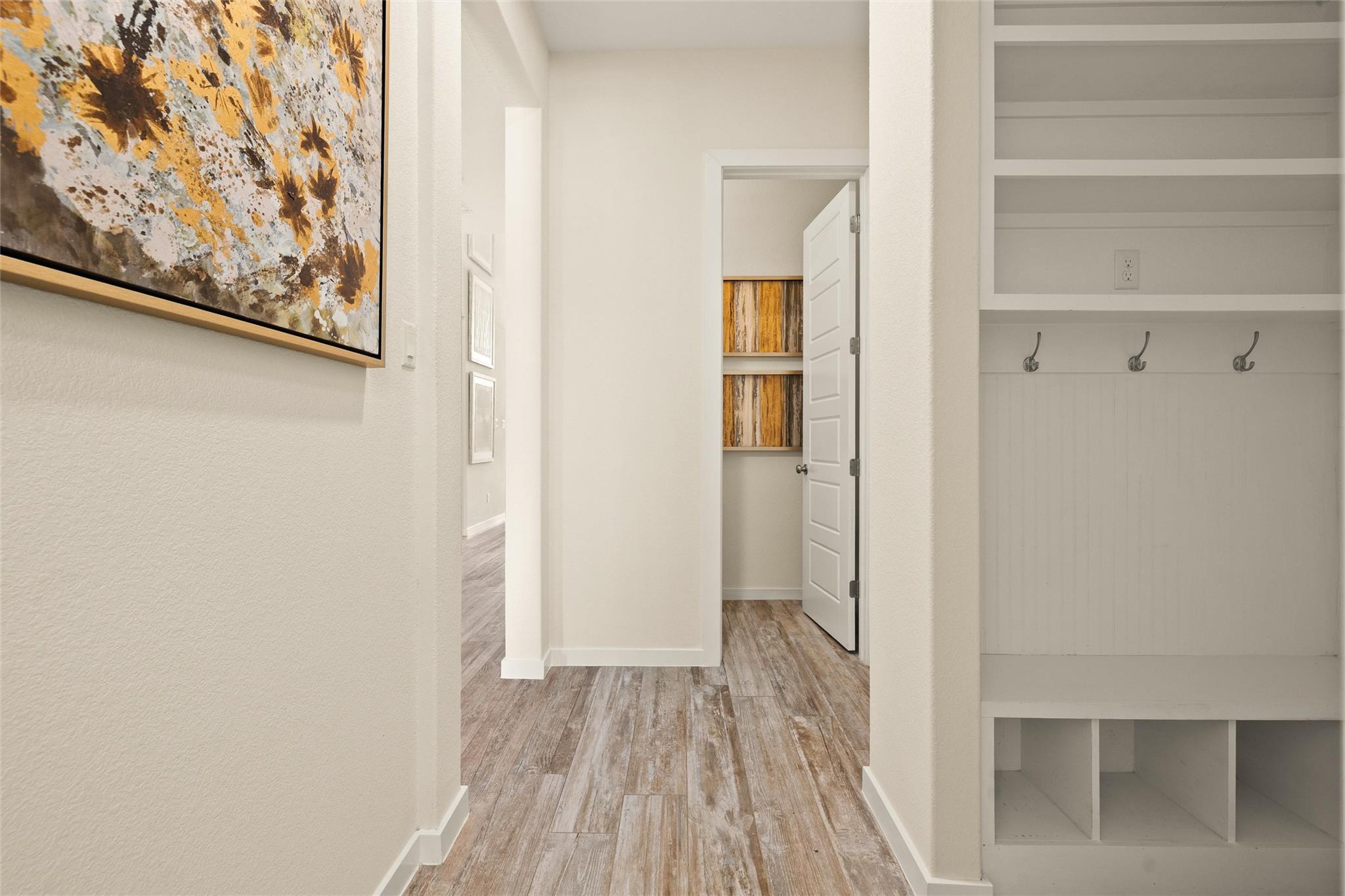 524 Mendocino Ln, Austin, TX 78737