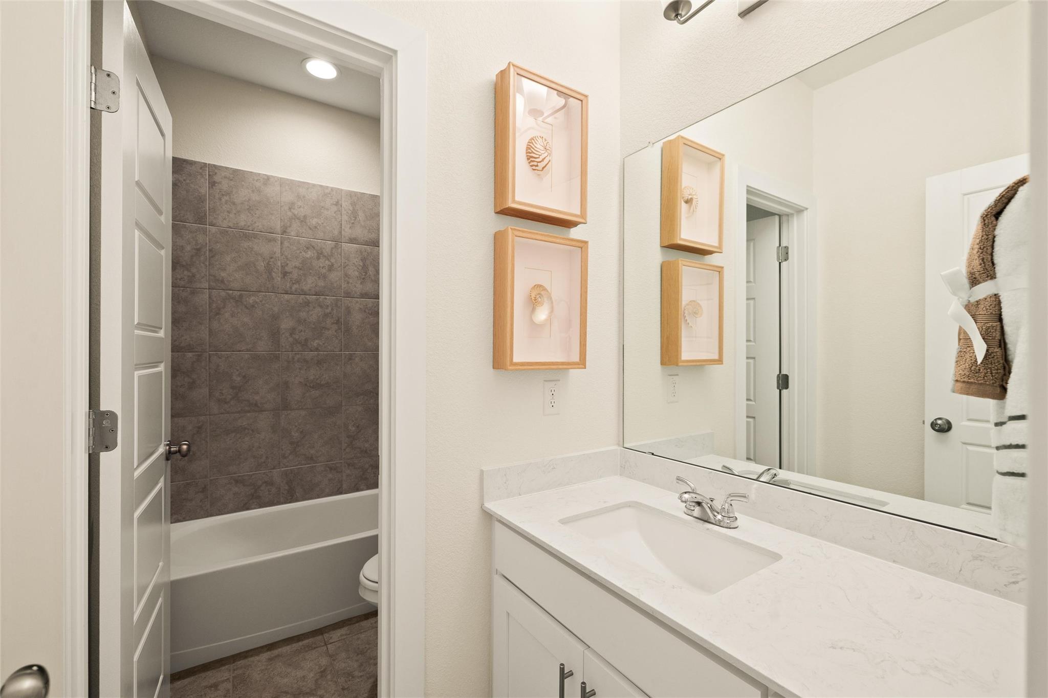 524 Mendocino Ln, Austin, TX 78737