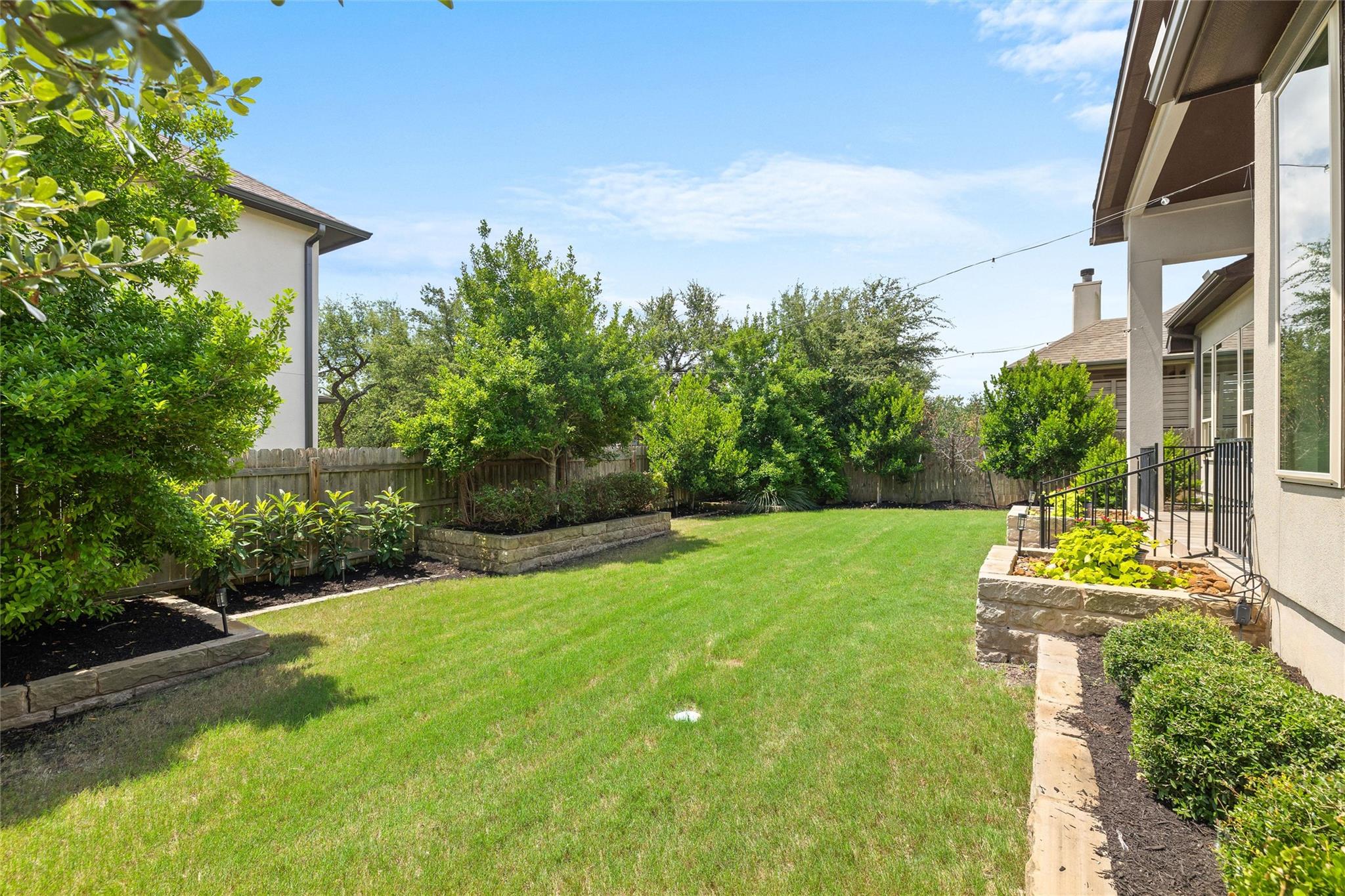 524 Mendocino Ln, Austin, TX 78737