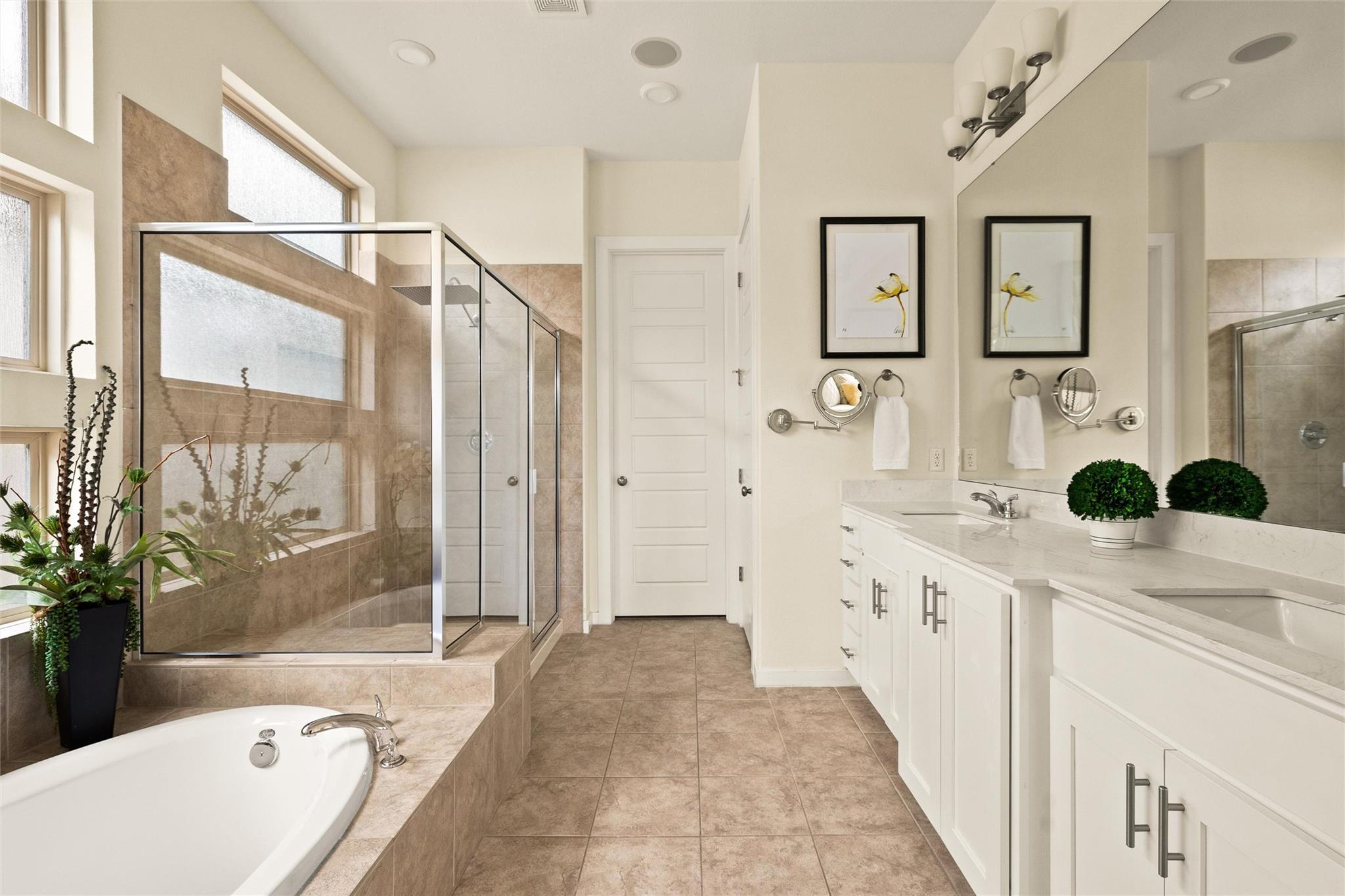 524 Mendocino Ln, Austin, TX 78737