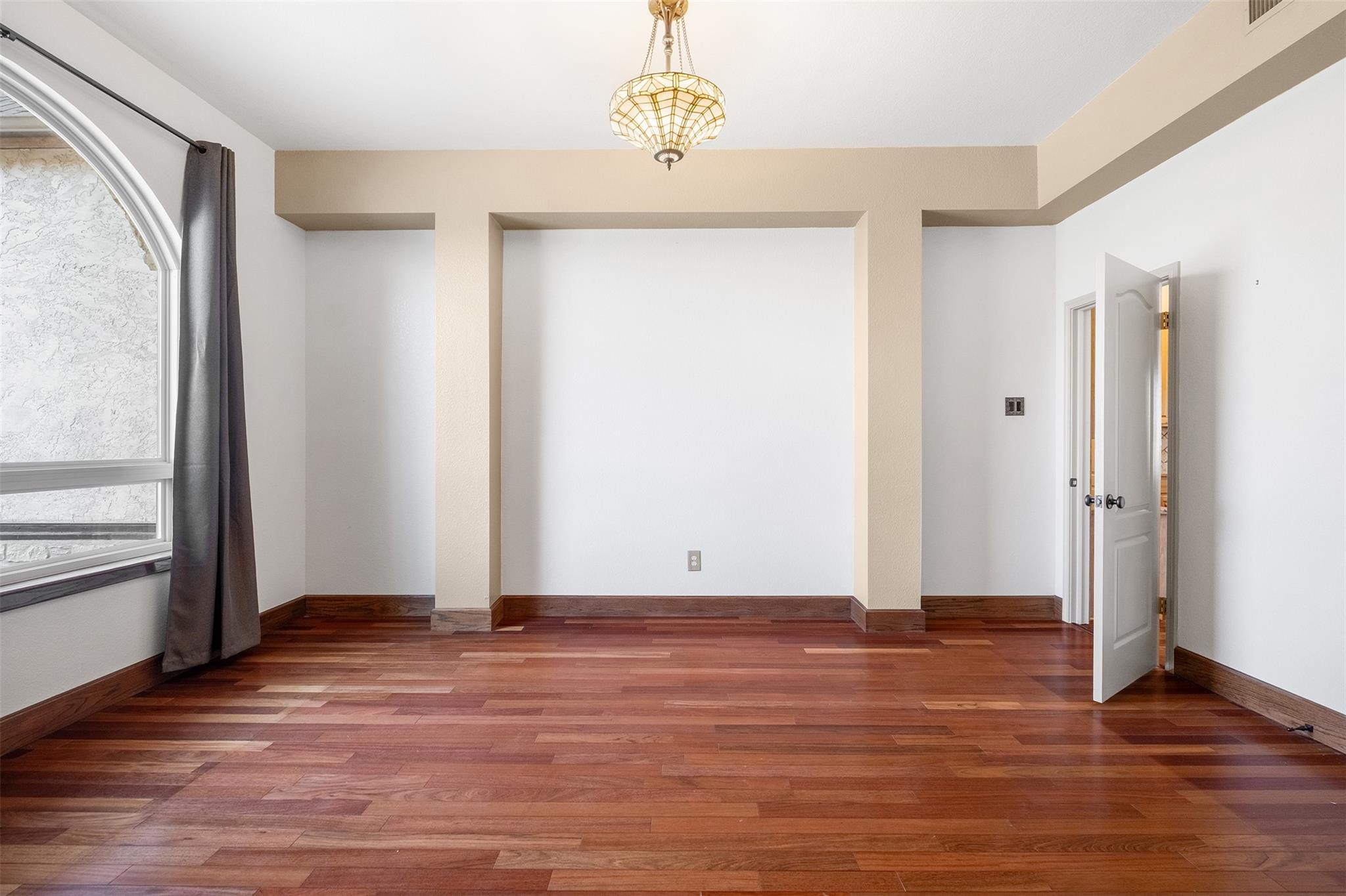 360 Sunset Rdg, Liberty Hill, TX 78642