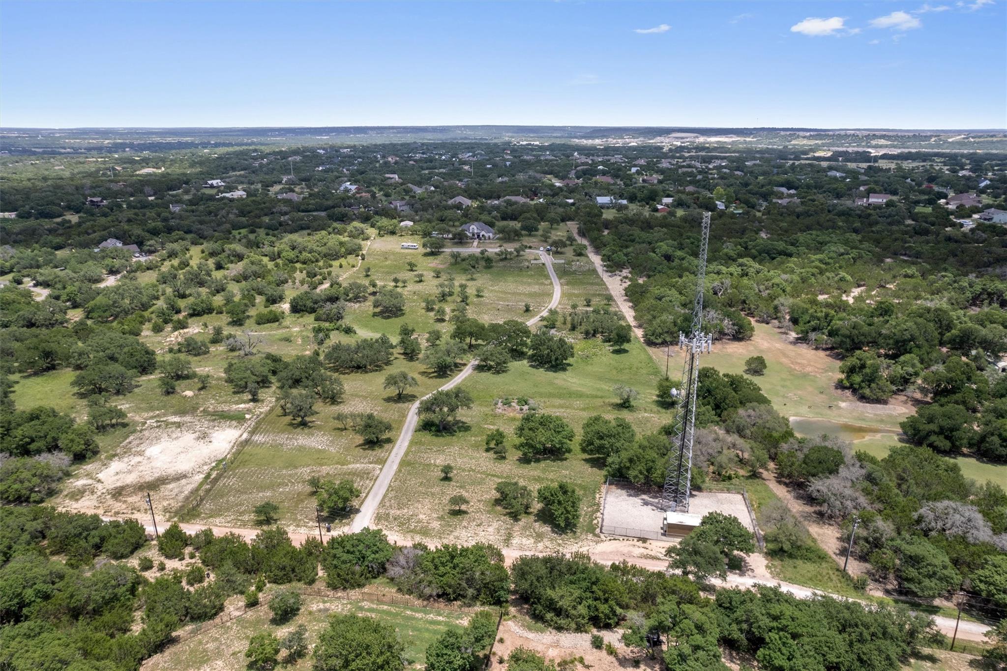 360 Sunset Rdg, Liberty Hill, TX 78642