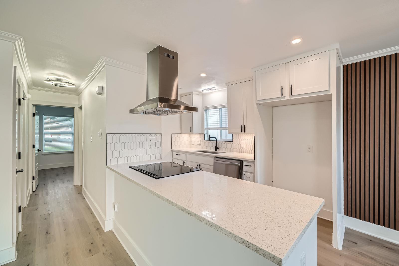 6102 Amber Pass, Austin, TX 78745
