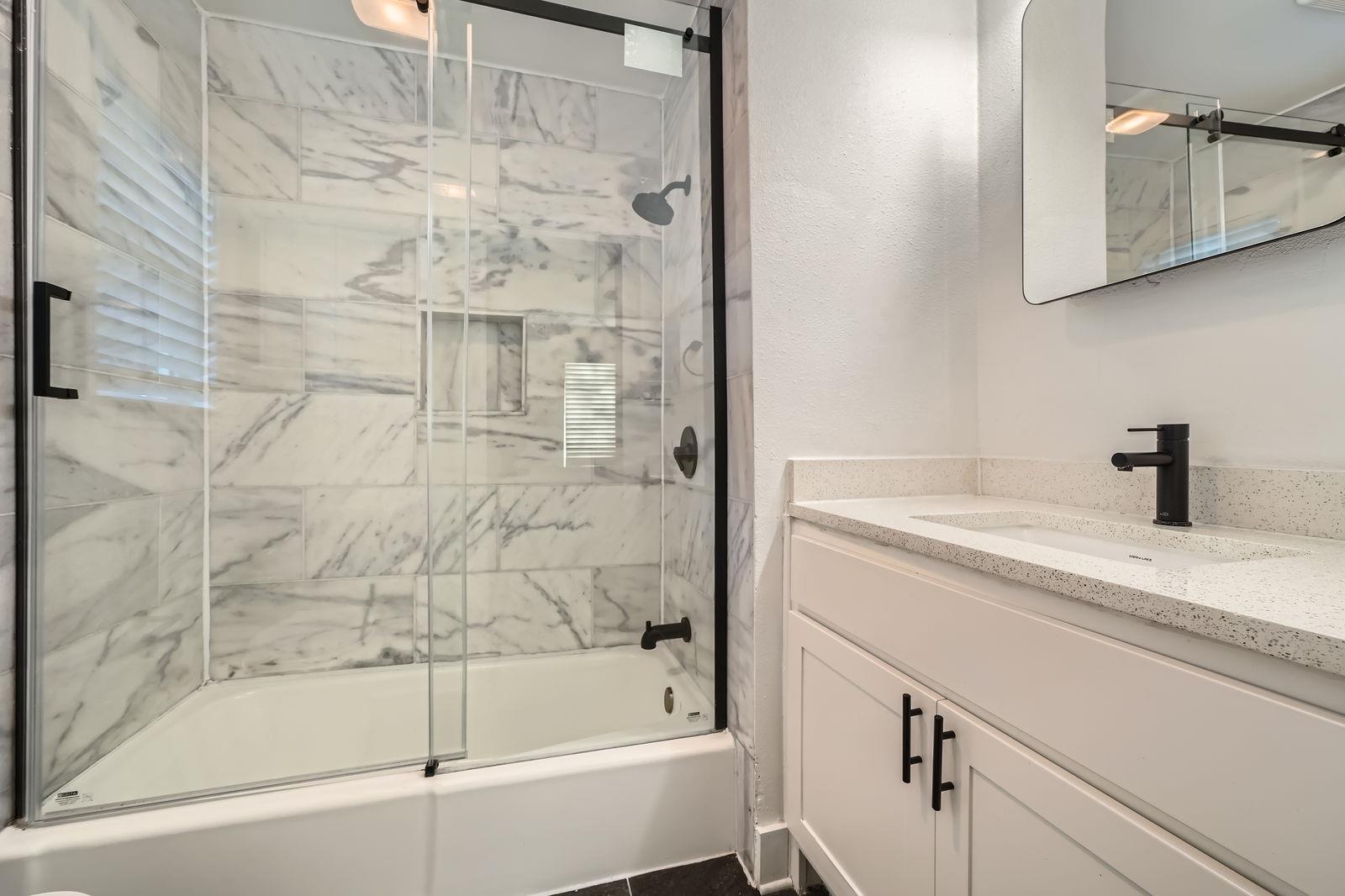 6102 Amber Pass, Austin, TX 78745