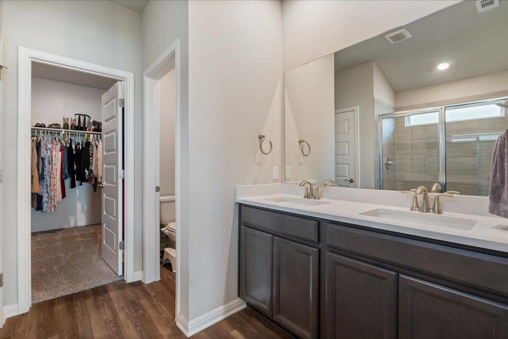 111 El Capitan Loop, Dripping Springs, TX 78620