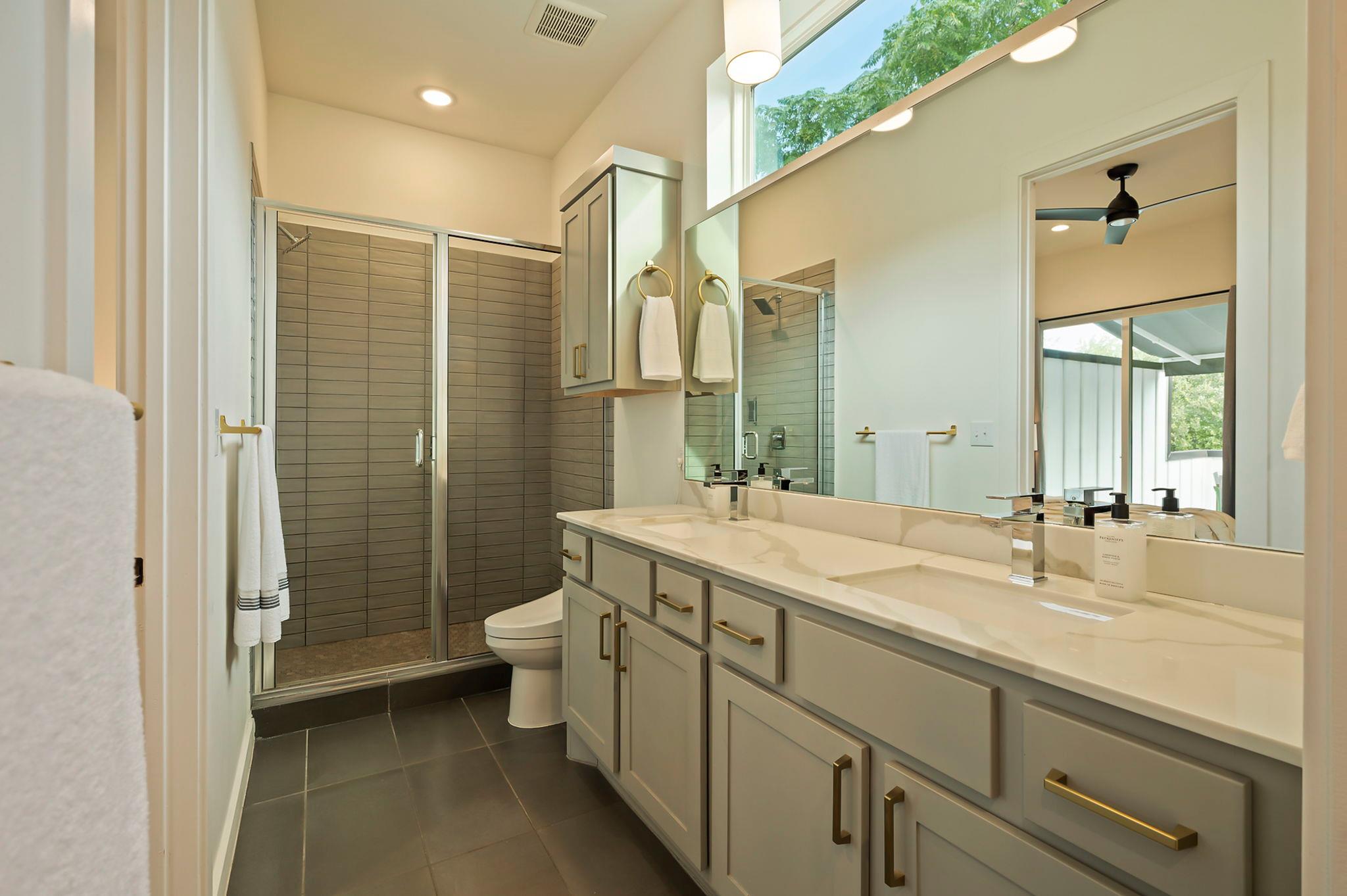 2804 S 1st St # 2107, Austin, TX 78704