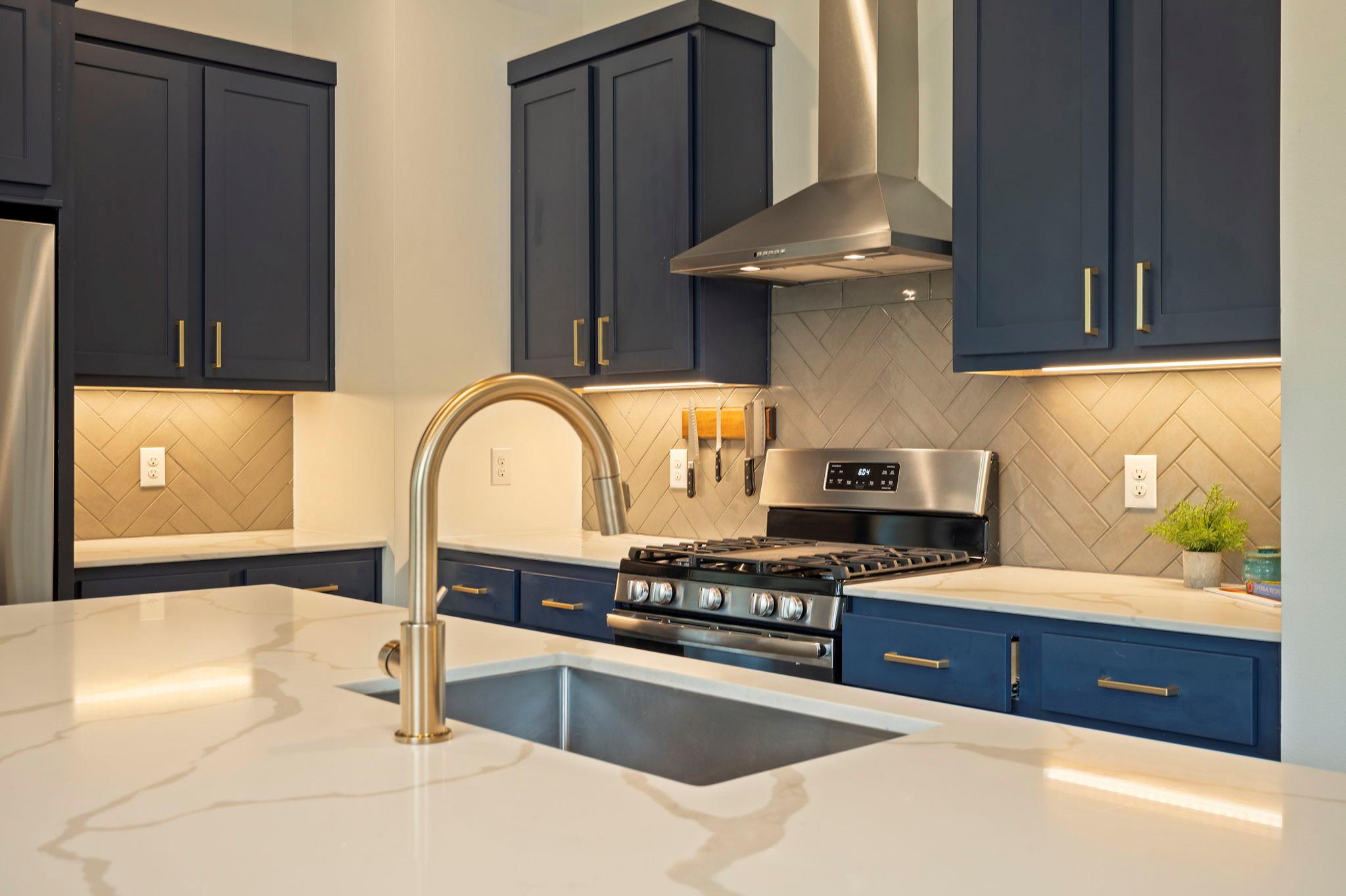 2804 S 1st St # 2107, Austin, TX 78704