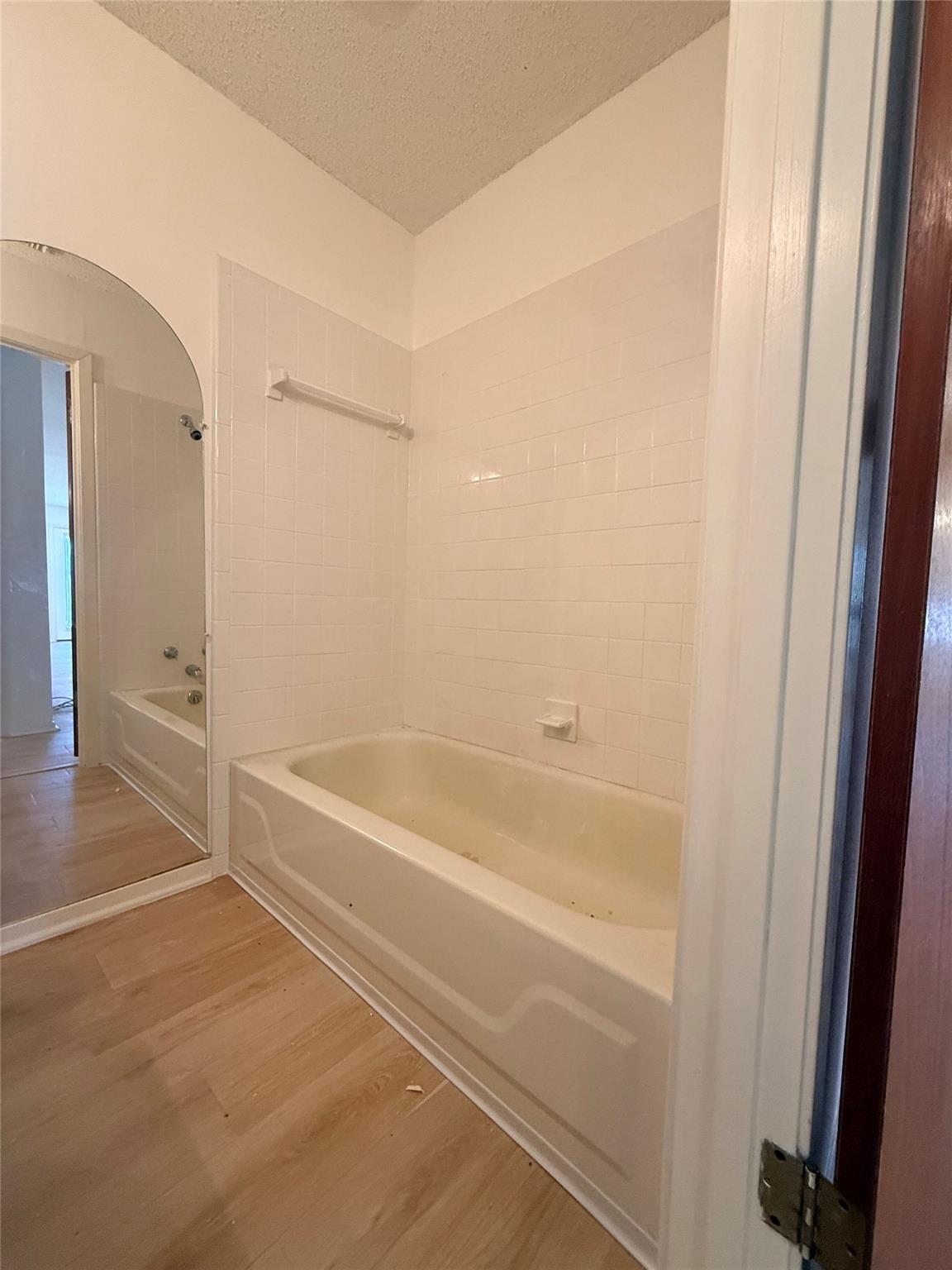 23709 NE Circle Dr, Marble Falls, TX 78654