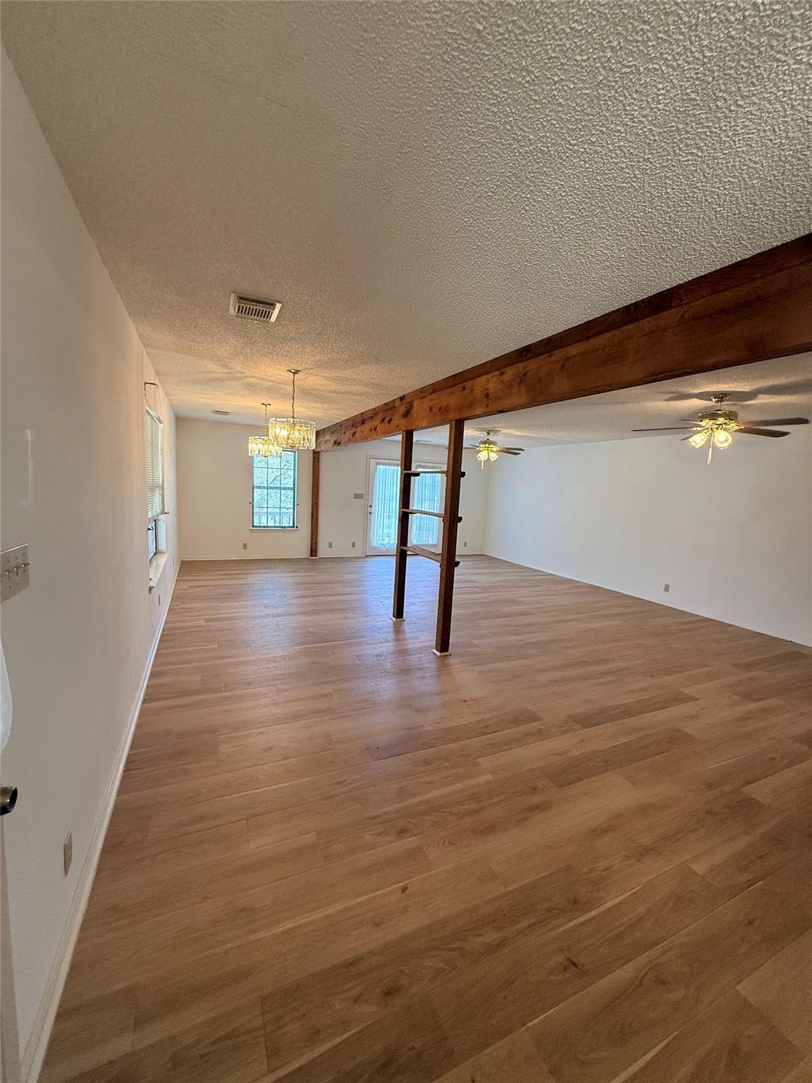 23709 NE Circle Dr, Marble Falls, TX 78654