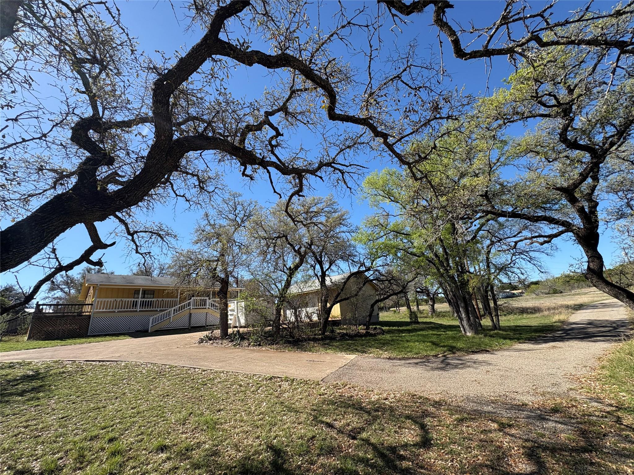 23709 NE Circle Dr, Marble Falls, TX 78654