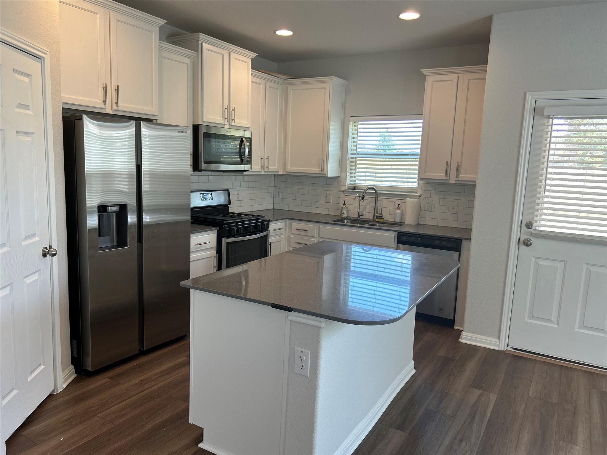 113 Munk Ln, Leander, TX 78641
