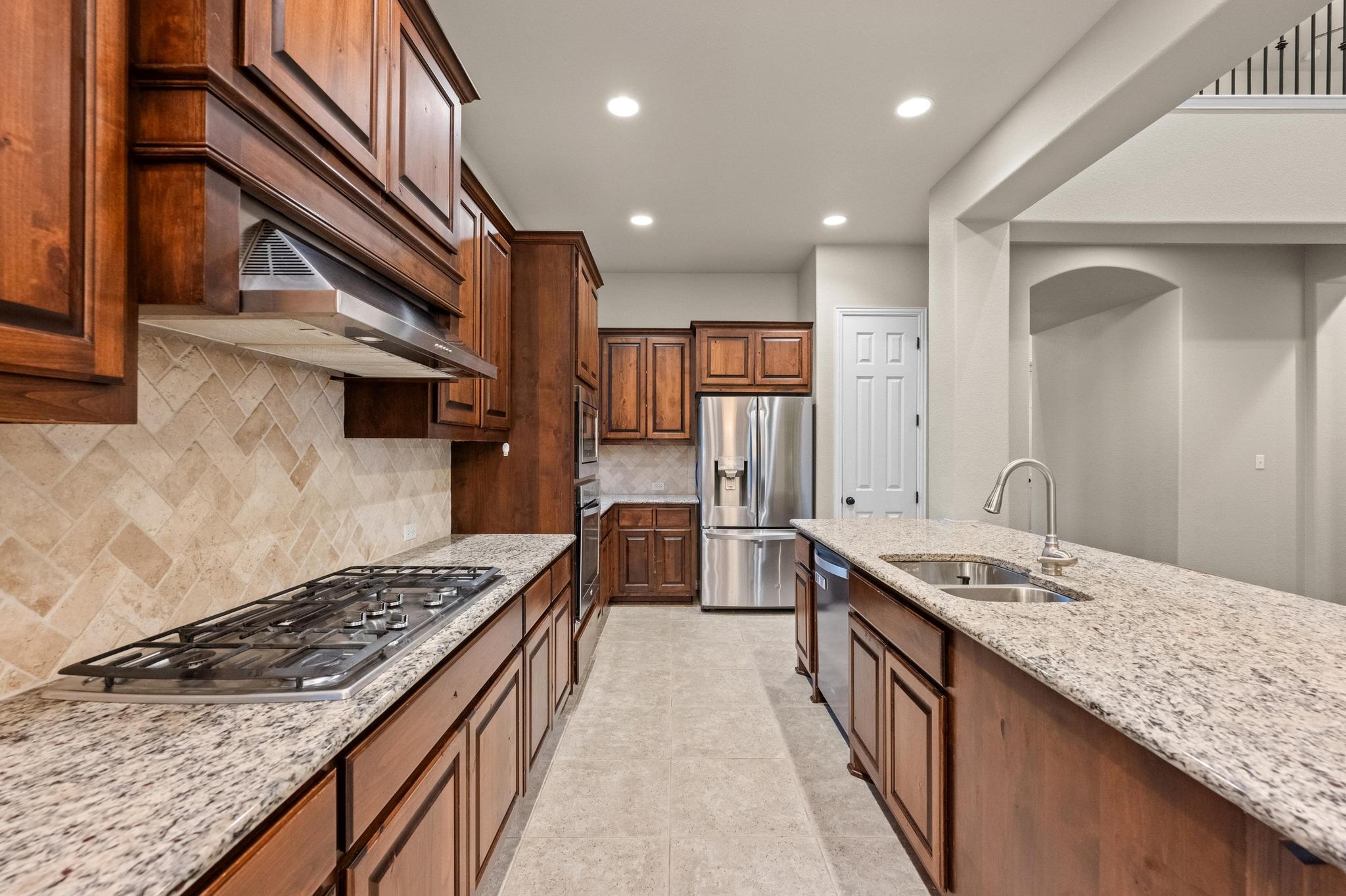 5400 Coral Bean Cv, Spicewood, TX 78669