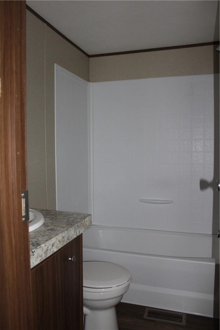 119 Royal St, Taylor, TX 76574