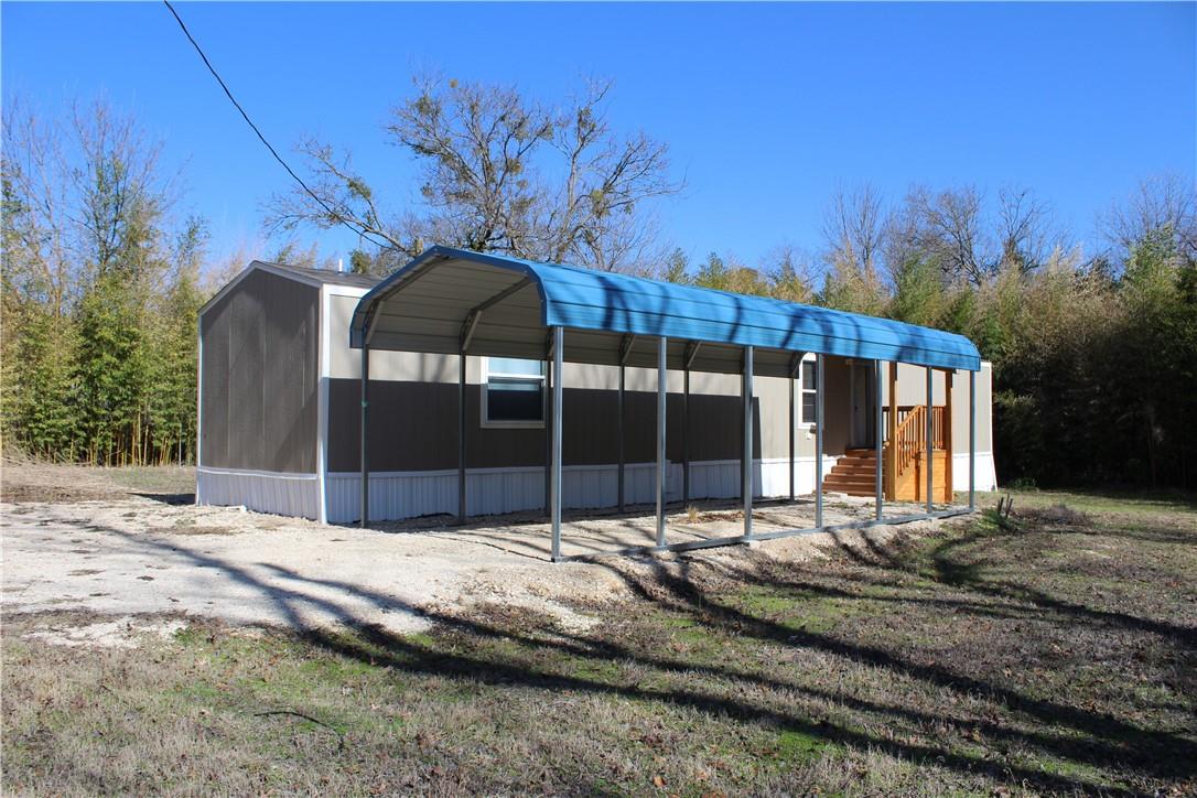 119 Royal St, Taylor, TX 76574