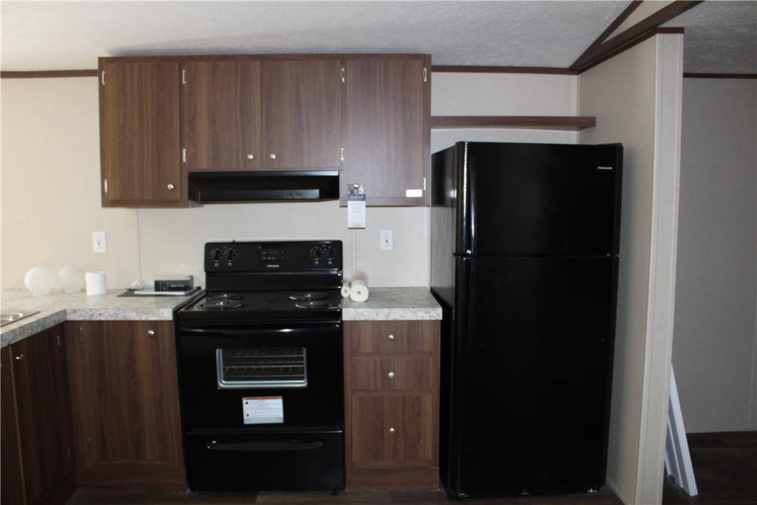 119 Royal St, Taylor, TX 76574