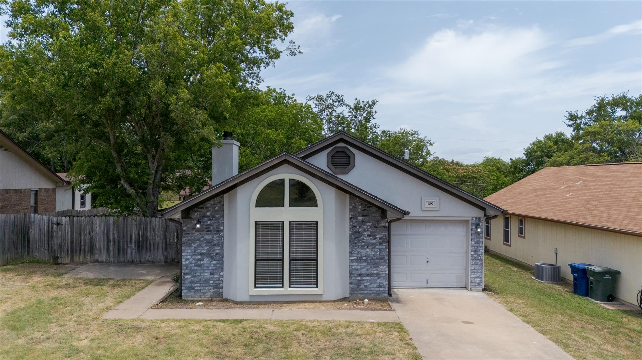 109 Campfire Cir, Copperas Cove, TX 76522