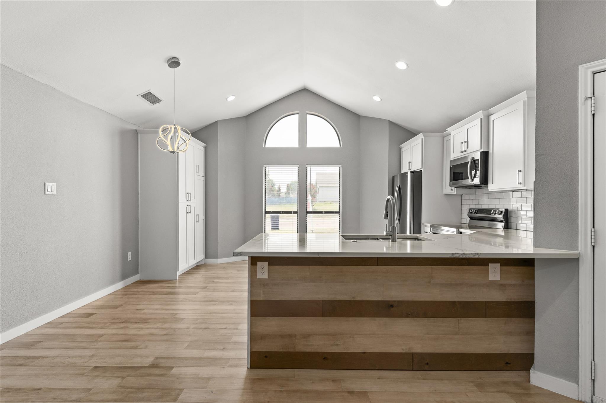 109 Campfire Cir, Copperas Cove, TX 76522