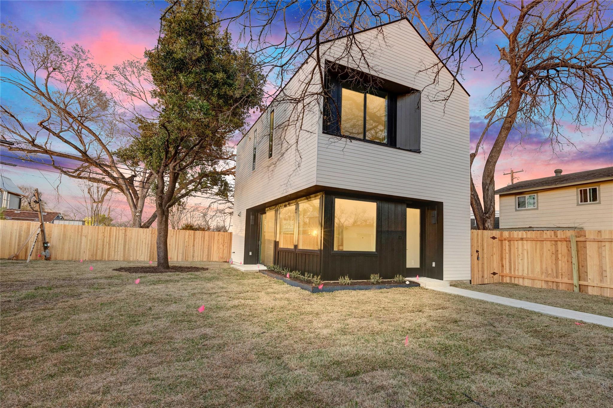 1804 Sylvan Drive Dr # 2, Austin, TX 78741