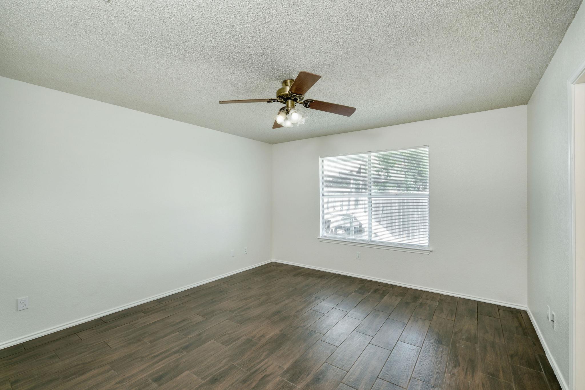 1304 GARDEN PATH Cv, Round Rock, TX 78664