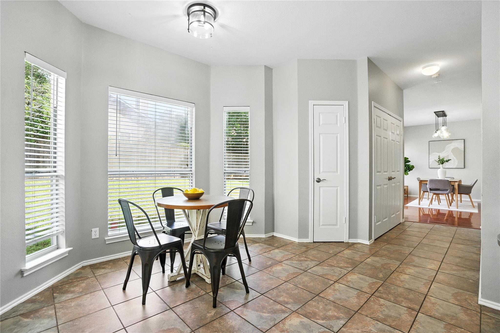 12007 Sky West Dr, Austin, TX 78758