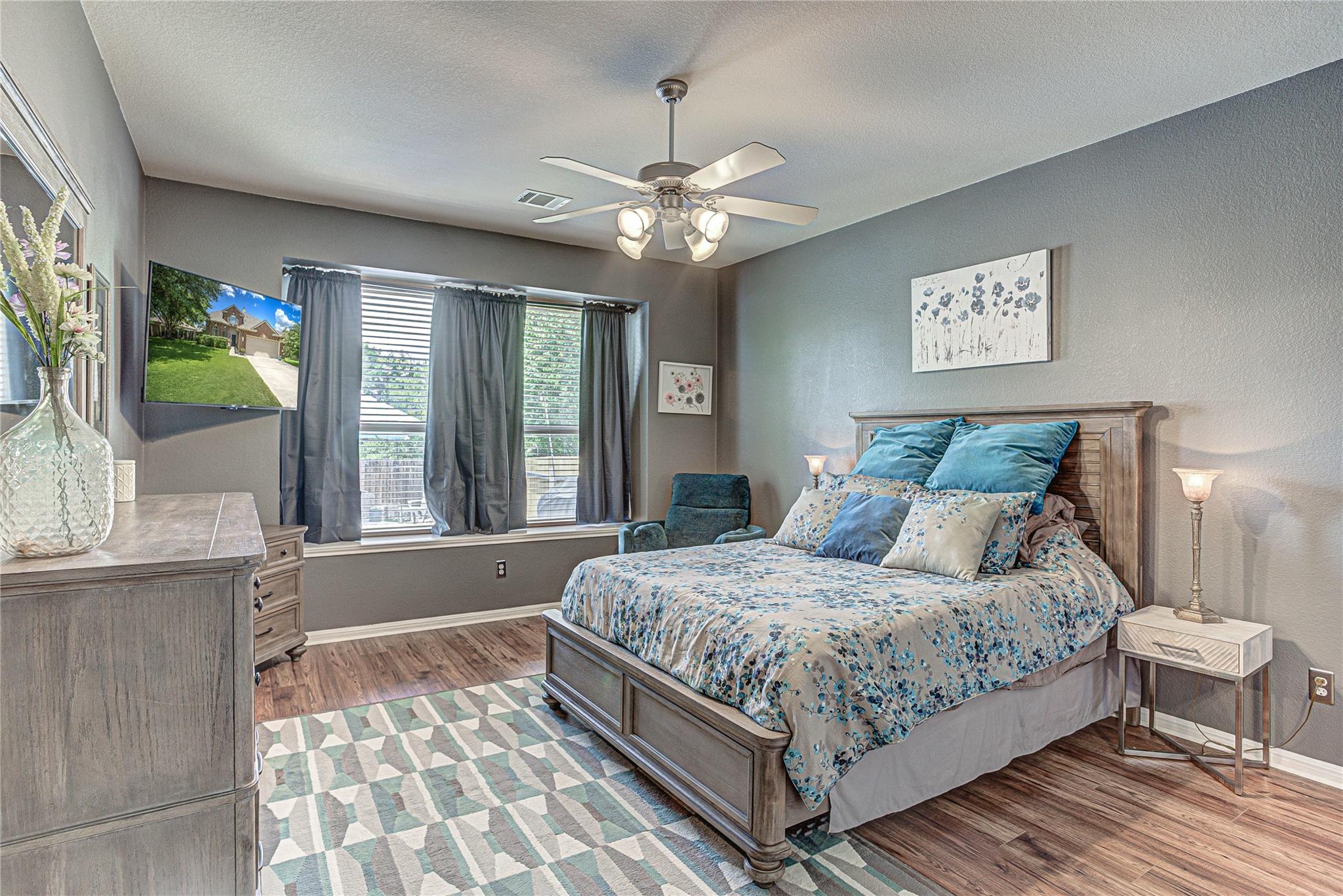 2712 Kickapoo Cavern Dr, Pflugerville, TX 78660