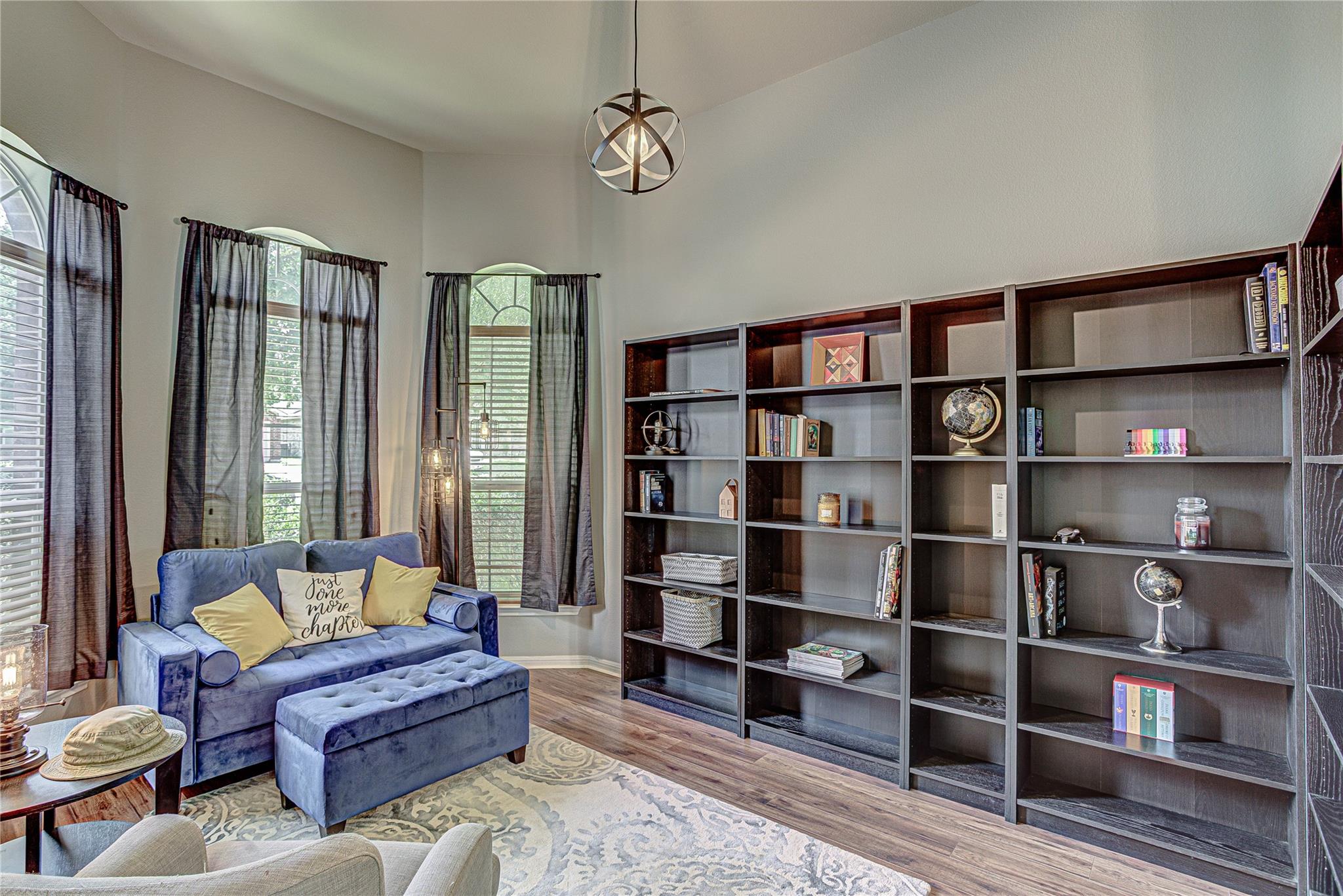 2712 Kickapoo Cavern Dr, Pflugerville, TX 78660