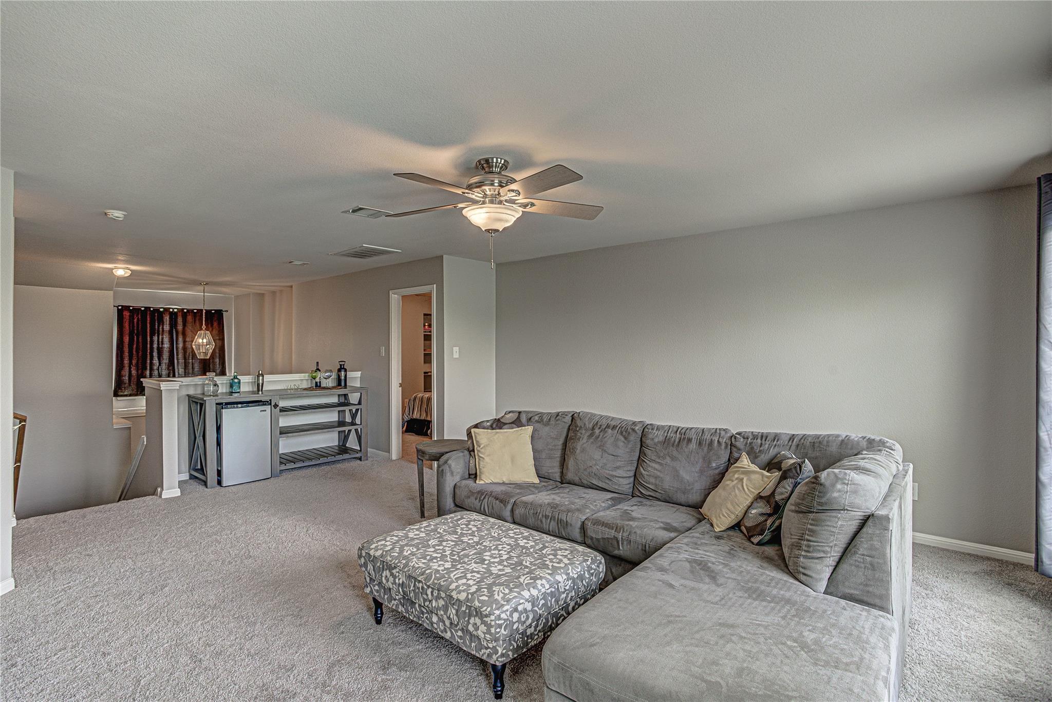 2712 Kickapoo Cavern Dr, Pflugerville, TX 78660