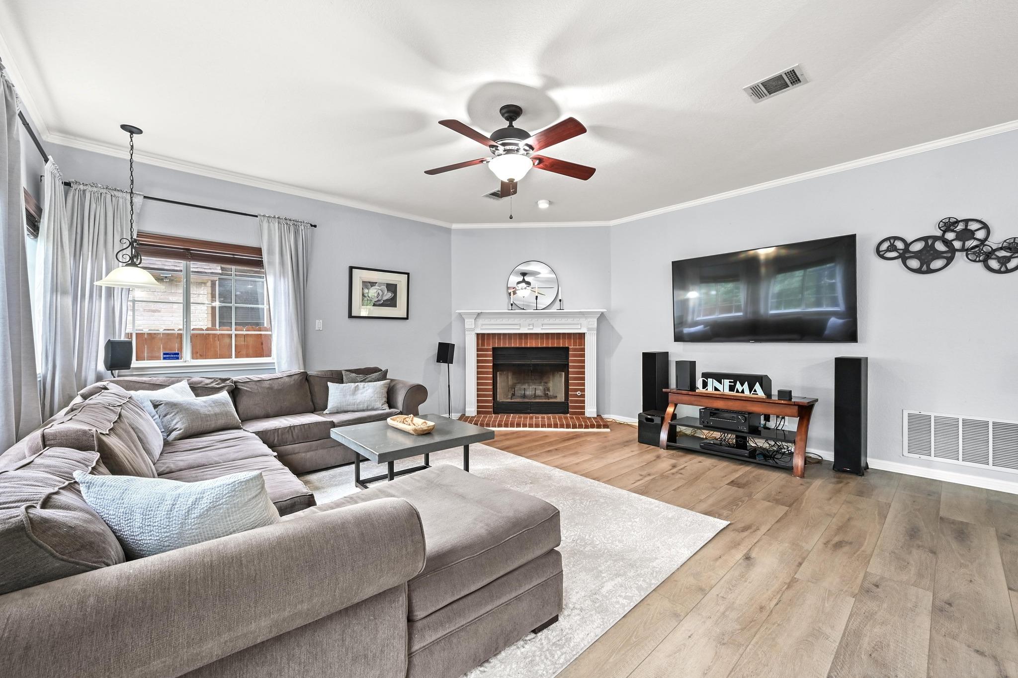 7901 Henry Kinney Row, Austin, TX 78749