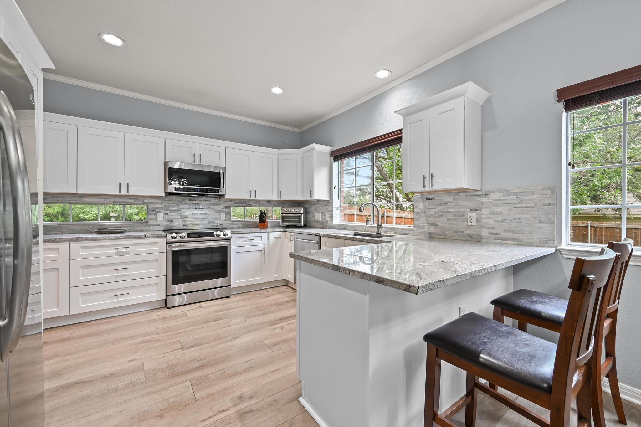 7901 Henry Kinney Row, Austin, TX 78749